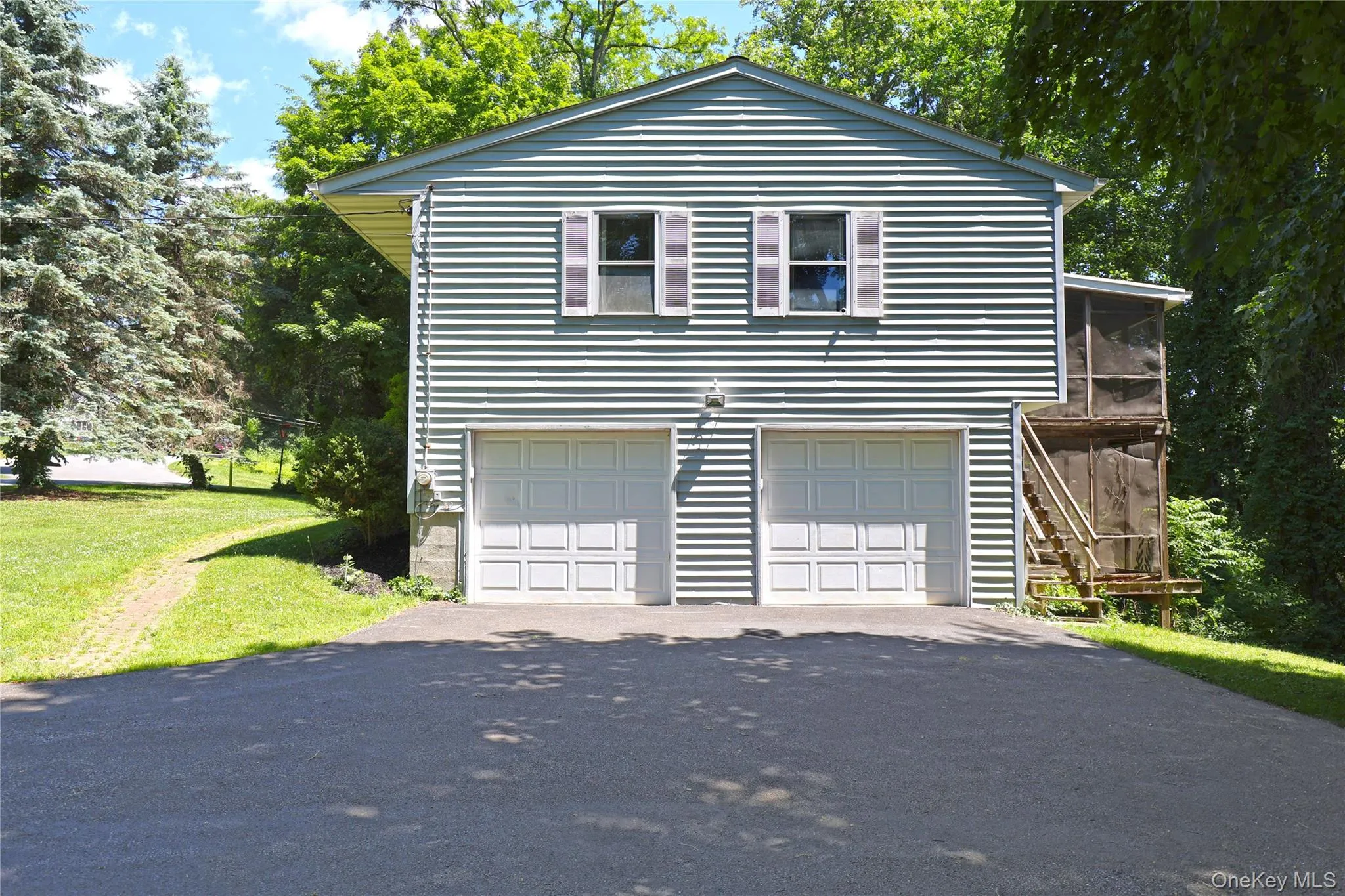 2 Verven Road, Poughkeepsie, NY, 3 Bedrooms Bedrooms, 4 Rooms Rooms,1 BathroomBathrooms,Residential,For Rent,Verven,0,KEY1018414 2 Verven Road, Poughkeepsie, NY, 3 Bedrooms Bedrooms, 4 Rooms Rooms,1 BathroomBathrooms,Residential,For Rent,Verven,0,KEY1018414
