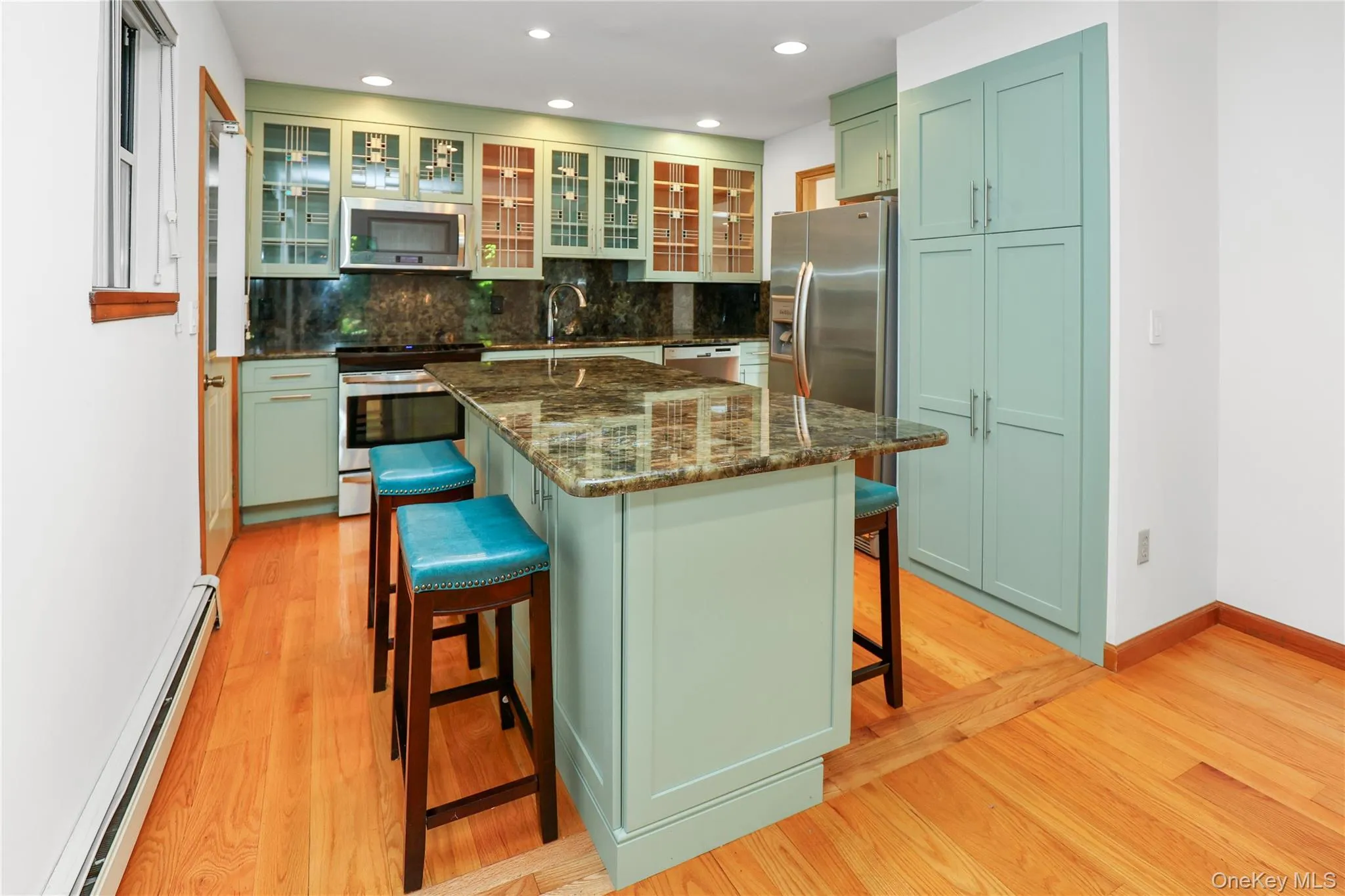 2 Verven Road, Poughkeepsie, NY, 3 Bedrooms Bedrooms, 4 Rooms Rooms,1 BathroomBathrooms,Residential,For Rent,Verven,0,KEY1018414 2 Verven Road, Poughkeepsie, NY, 3 Bedrooms Bedrooms, 4 Rooms Rooms,1 BathroomBathrooms,Residential,For Rent,Verven,0,KEY1018414