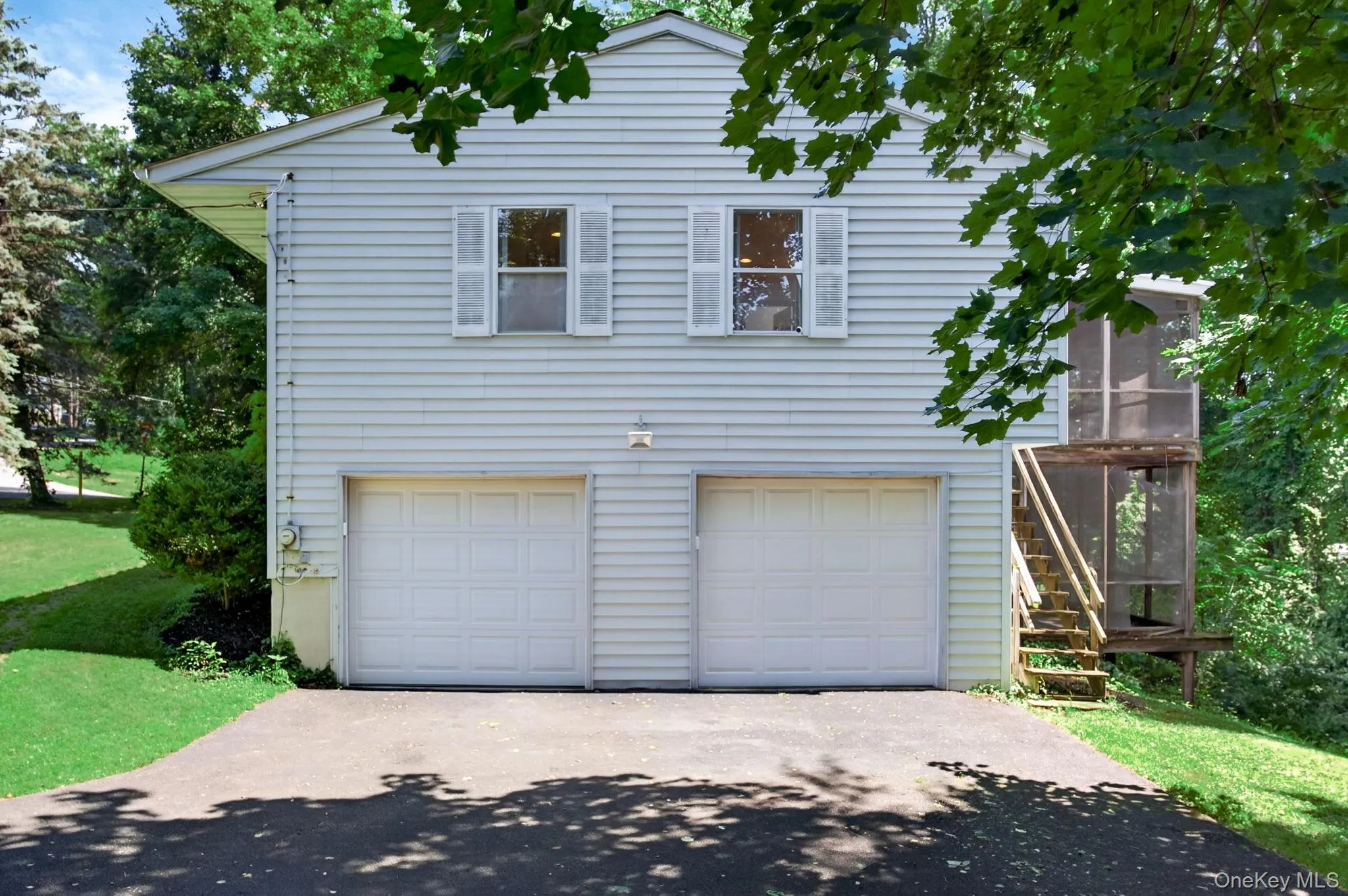 2 Verven Road, Poughkeepsie, NY, 3 Bedrooms Bedrooms, 4 Rooms Rooms,1 BathroomBathrooms,Residential,For Rent,Verven,0,1018414 2 Verven Road, Poughkeepsie, NY, 3 Bedrooms Bedrooms, 4 Rooms Rooms,1 BathroomBathrooms,Residential,For Rent,Verven,0,1018414