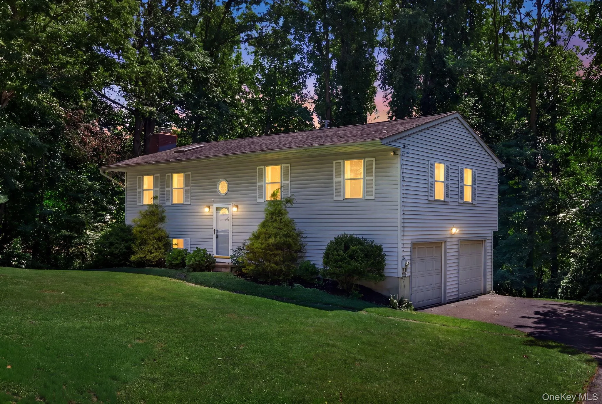 2 Verven Road, Poughkeepsie, NY, 3 Bedrooms Bedrooms, 4 Rooms Rooms,1 BathroomBathrooms,Residential,For Rent,Verven,0,1018414 2 Verven Road, Poughkeepsie, NY, 3 Bedrooms Bedrooms, 4 Rooms Rooms,1 BathroomBathrooms,Residential,For Rent,Verven,0,1018414