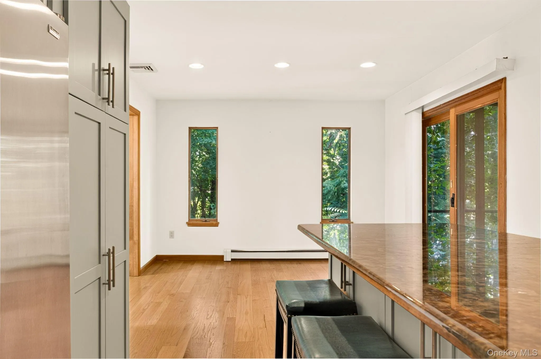 2 Verven Road, Poughkeepsie, NY, 3 Bedrooms Bedrooms, 4 Rooms Rooms,1 BathroomBathrooms,Residential,For Rent,Verven,0,1018414 2 Verven Road, Poughkeepsie, NY, 3 Bedrooms Bedrooms, 4 Rooms Rooms,1 BathroomBathrooms,Residential,For Rent,Verven,0,1018414