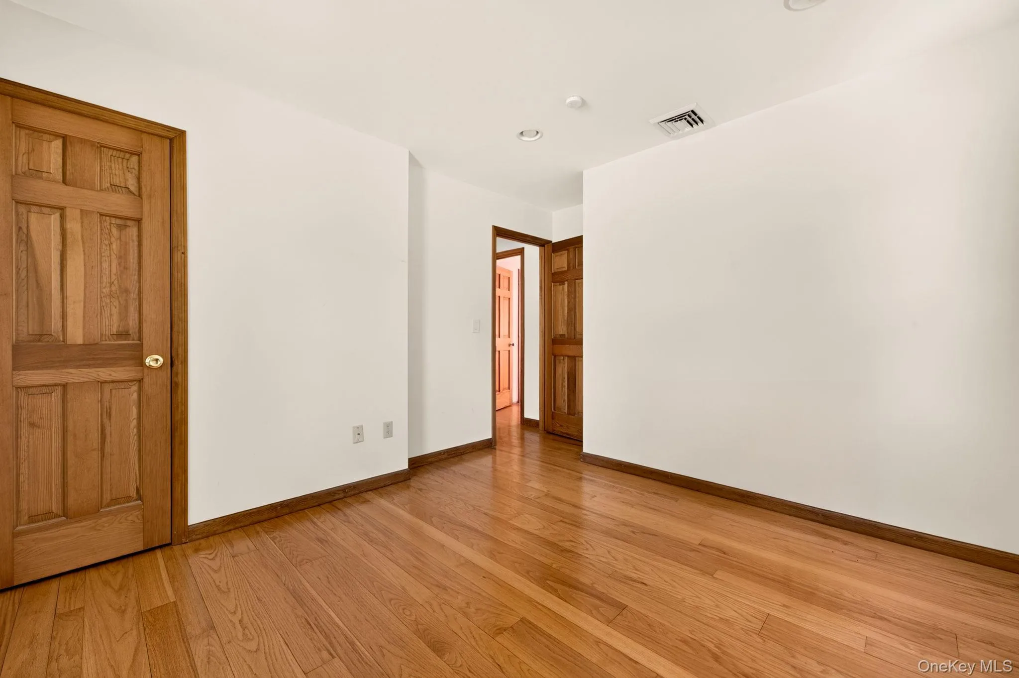 2 Verven Road, Poughkeepsie, NY, 3 Bedrooms Bedrooms, 4 Rooms Rooms,1 BathroomBathrooms,Residential,For Rent,Verven,0,1018414 2 Verven Road, Poughkeepsie, NY, 3 Bedrooms Bedrooms, 4 Rooms Rooms,1 BathroomBathrooms,Residential,For Rent,Verven,0,1018414