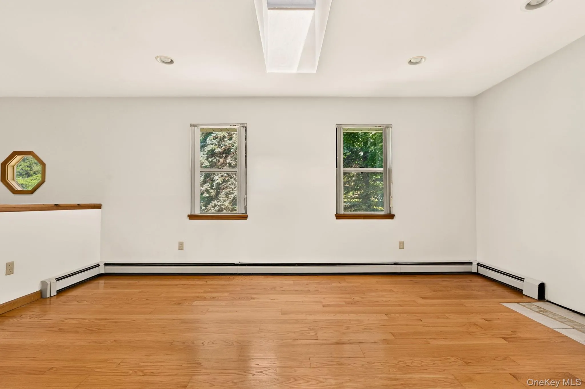 2 Verven Road, Poughkeepsie, NY, 3 Bedrooms Bedrooms, 4 Rooms Rooms,1 BathroomBathrooms,Residential,For Rent,Verven,0,1018414 2 Verven Road, Poughkeepsie, NY, 3 Bedrooms Bedrooms, 4 Rooms Rooms,1 BathroomBathrooms,Residential,For Rent,Verven,0,1018414