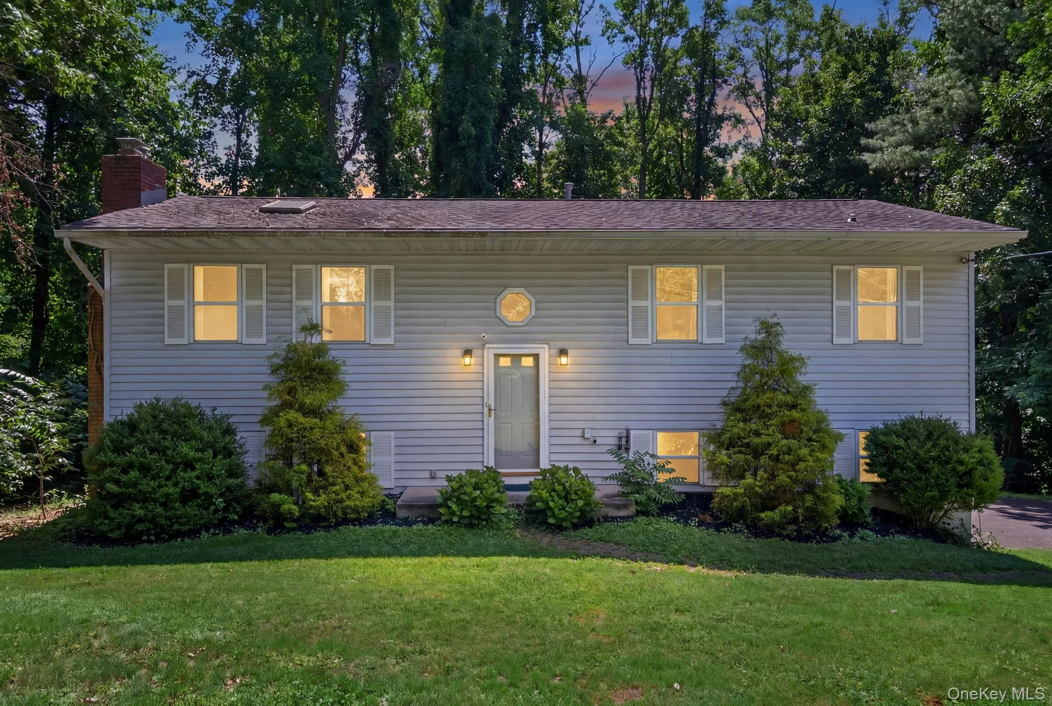 2 Verven Road, Poughkeepsie, NY, 3 Bedrooms Bedrooms, 4 Rooms Rooms,1 BathroomBathrooms,Residential,For Rent,Verven,0,1018414 2 Verven Road, Poughkeepsie, NY, 3 Bedrooms Bedrooms, 4 Rooms Rooms,1 BathroomBathrooms,Residential,For Rent,Verven,0,1018414