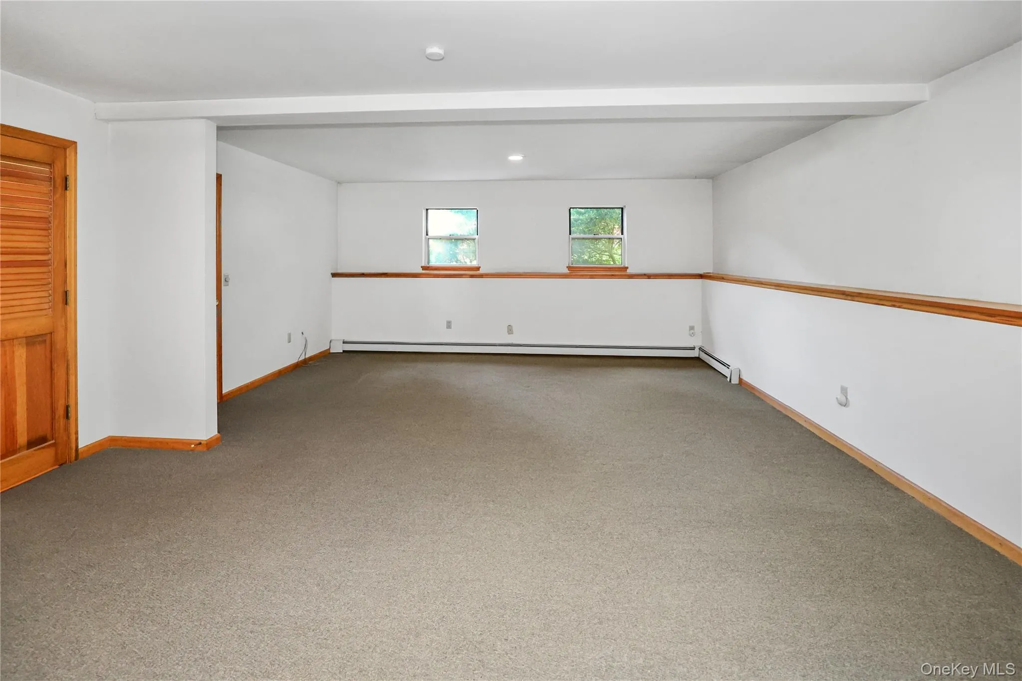 2 Verven Road, Poughkeepsie, NY, 3 Bedrooms Bedrooms, 4 Rooms Rooms,1 BathroomBathrooms,Residential,For Rent,Verven,0,KEY1018414 2 Verven Road, Poughkeepsie, NY, 3 Bedrooms Bedrooms, 4 Rooms Rooms,1 BathroomBathrooms,Residential,For Rent,Verven,0,KEY1018414