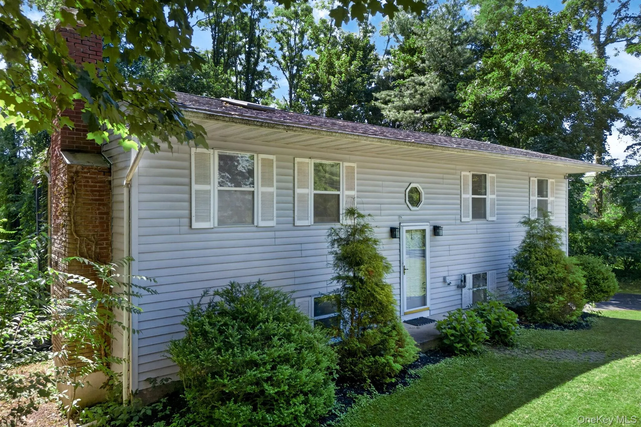 2 Verven Road, Poughkeepsie, NY, 3 Bedrooms Bedrooms, 4 Rooms Rooms,1 BathroomBathrooms,Residential,For Rent,Verven,0,1018414 2 Verven Road, Poughkeepsie, NY, 3 Bedrooms Bedrooms, 4 Rooms Rooms,1 BathroomBathrooms,Residential,For Rent,Verven,0,1018414