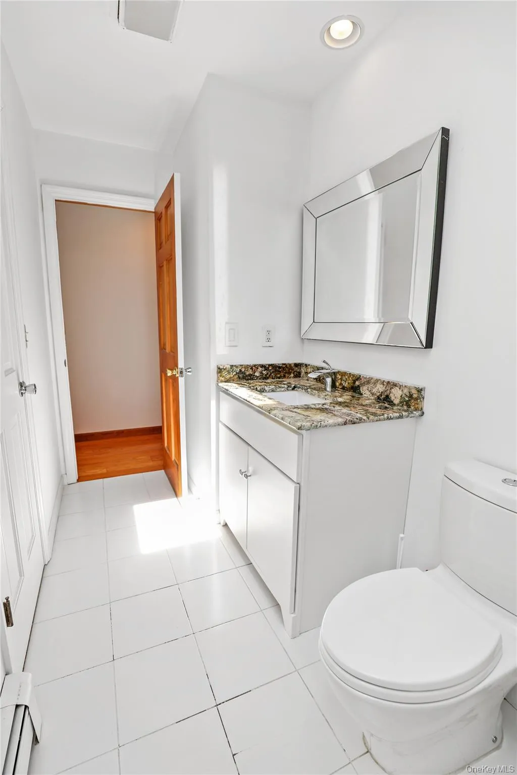 2 Verven Road, Poughkeepsie, NY, 3 Bedrooms Bedrooms, 4 Rooms Rooms,1 BathroomBathrooms,Residential,For Rent,Verven,0,KEY1018414 2 Verven Road, Poughkeepsie, NY, 3 Bedrooms Bedrooms, 4 Rooms Rooms,1 BathroomBathrooms,Residential,For Rent,Verven,0,KEY1018414