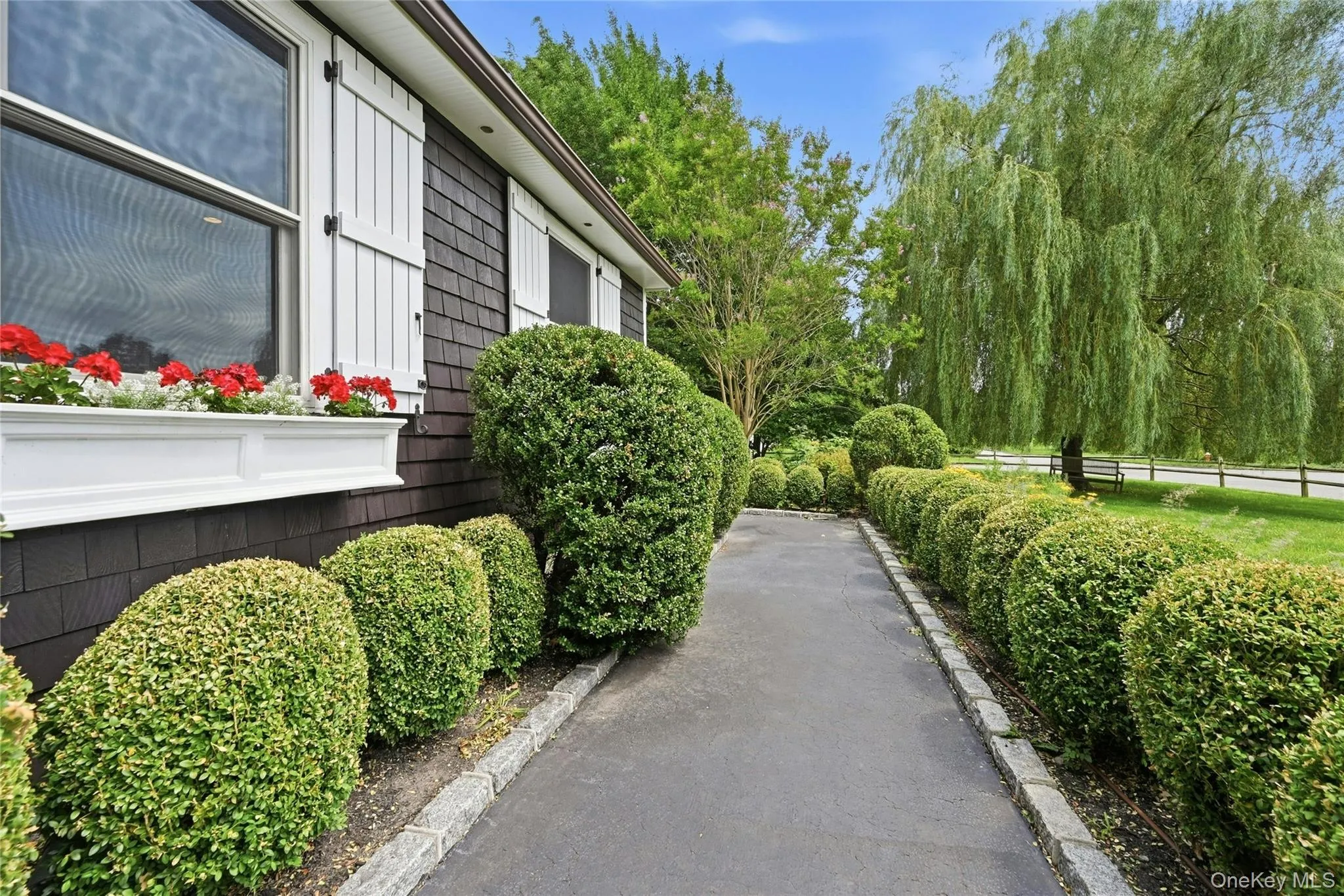 Welcoming front walk-way Welcoming front walk-way