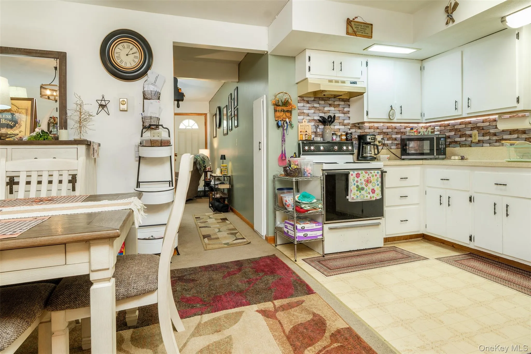 61 Fusco Drive, Harpersfield, NY, 3 Bedrooms Bedrooms, 7 Rooms Rooms,2 BathroomsBathrooms,Residential,For Rent,Fusco,0,KEY1018416 61 Fusco Drive, Harpersfield, NY, 3 Bedrooms Bedrooms, 7 Rooms Rooms,2 BathroomsBathrooms,Residential,For Rent,Fusco,0,KEY1018416