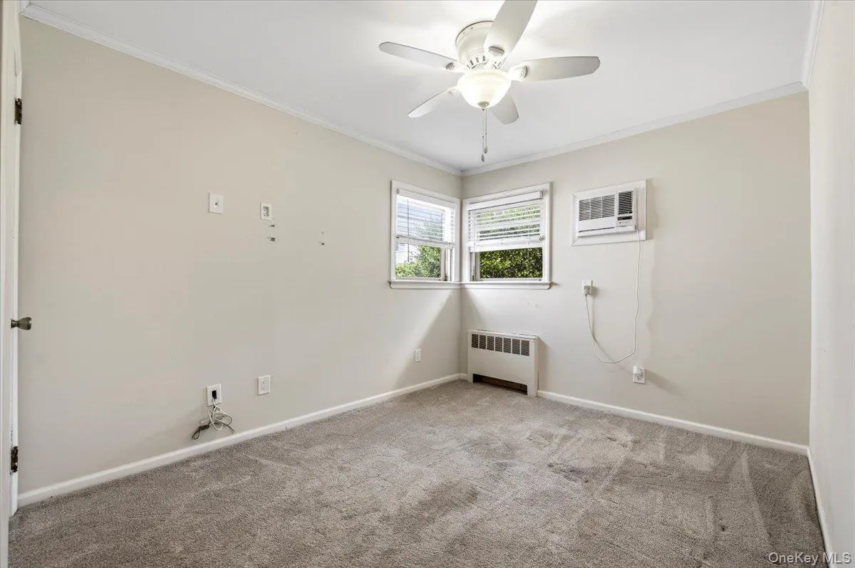 665 Dianne Street, Hempstead, NY, 4 Bedrooms Bedrooms, 6 Rooms Rooms,2 BathroomsBathrooms,Residential,For Rent,Dianne,0,1018422 665 Dianne Street, Hempstead, NY, 4 Bedrooms Bedrooms, 6 Rooms Rooms,2 BathroomsBathrooms,Residential,For Rent,Dianne,0,1018422
