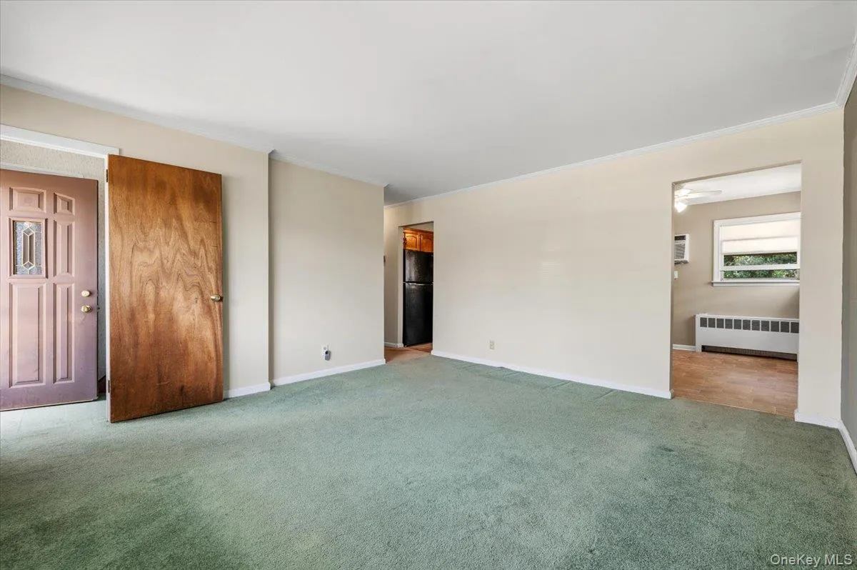 665 Dianne Street, Hempstead, NY, 4 Bedrooms Bedrooms, 6 Rooms Rooms,2 BathroomsBathrooms,Residential,For Rent,Dianne,0,1018422 665 Dianne Street, Hempstead, NY, 4 Bedrooms Bedrooms, 6 Rooms Rooms,2 BathroomsBathrooms,Residential,For Rent,Dianne,0,1018422
