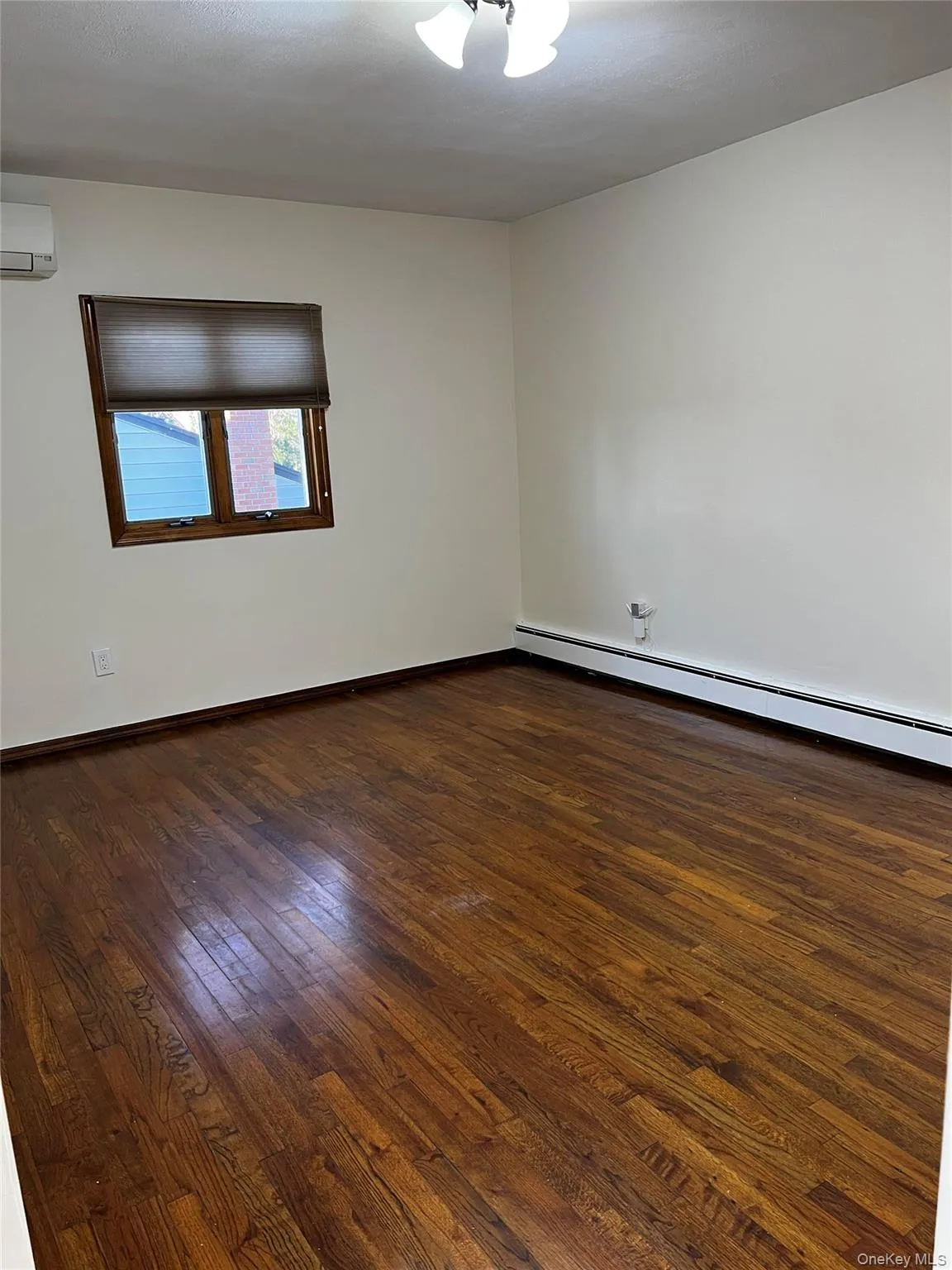 9 Saddler Court, Huntington, NY, 4 Bedrooms Bedrooms, 9 Rooms Rooms,2 BathroomsBathrooms,Residential,For Rent,Saddler,0,KEY1018427 9 Saddler Court, Huntington, NY, 4 Bedrooms Bedrooms, 9 Rooms Rooms,2 BathroomsBathrooms,Residential,For Rent,Saddler,0,KEY1018427
