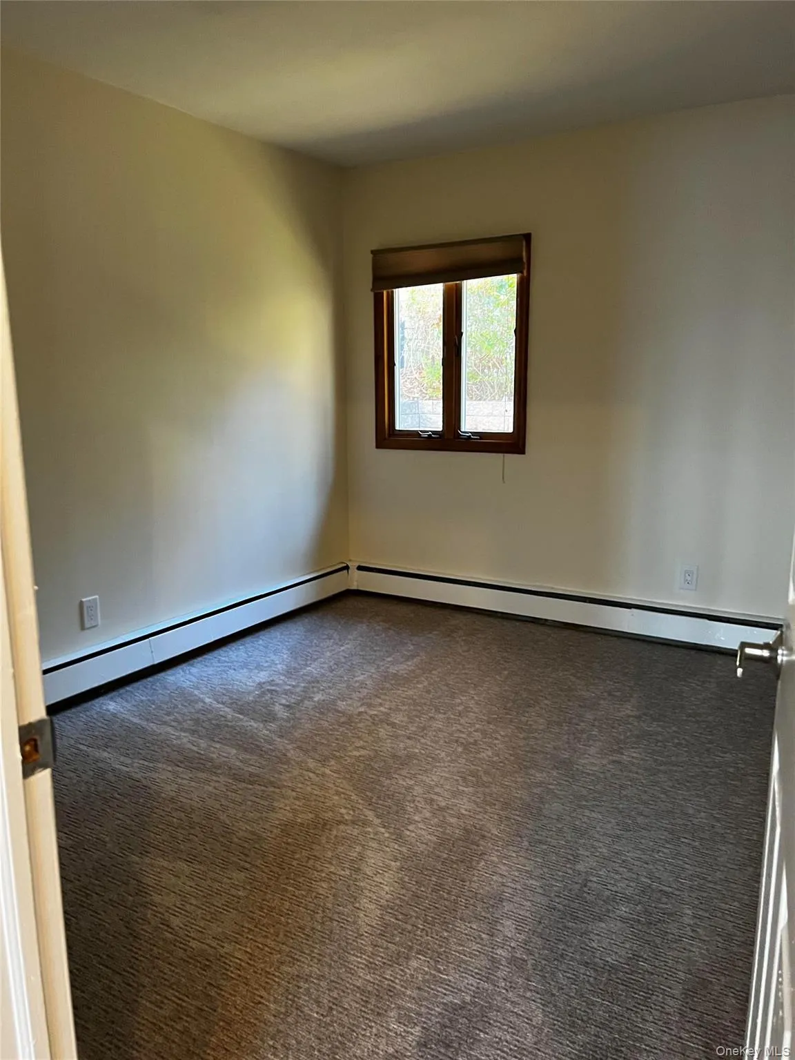 9 Saddler Court, Huntington, NY, 4 Bedrooms Bedrooms, 9 Rooms Rooms,2 BathroomsBathrooms,Residential,For Rent,Saddler,0,KEY1018427 9 Saddler Court, Huntington, NY, 4 Bedrooms Bedrooms, 9 Rooms Rooms,2 BathroomsBathrooms,Residential,For Rent,Saddler,0,KEY1018427
