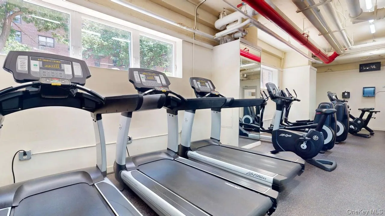 102-30 66th Road, New York, NY, 1 Bedroom Bedrooms, 3 Rooms Rooms,1 BathroomBathrooms,Residential,For Rent,66th,0,KEY1018428 102-30 66th Road, New York, NY, 1 Bedroom Bedrooms, 3 Rooms Rooms,1 BathroomBathrooms,Residential,For Rent,66th,0,KEY1018428