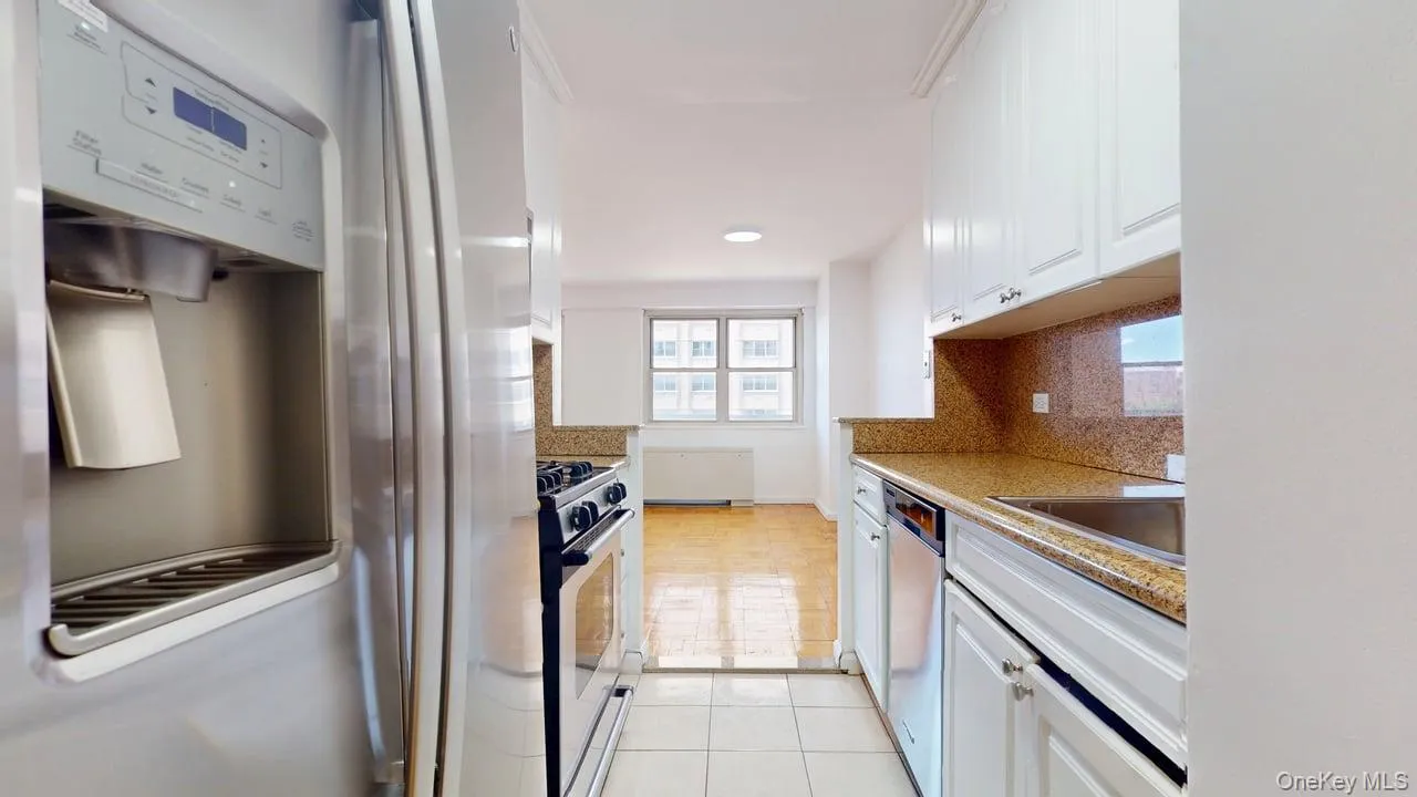 102-30 66th Road, New York, NY, 1 Bedroom Bedrooms, 3 Rooms Rooms,1 BathroomBathrooms,Residential,For Rent,66th,0,KEY1018428 102-30 66th Road, New York, NY, 1 Bedroom Bedrooms, 3 Rooms Rooms,1 BathroomBathrooms,Residential,For Rent,66th,0,KEY1018428