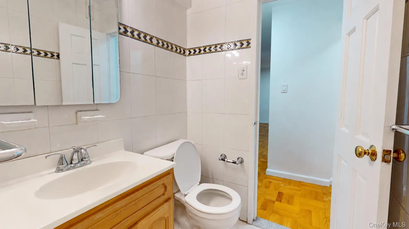 102-30 66th Road, New York, NY, 1 Bedroom Bedrooms, 3 Rooms Rooms,1 BathroomBathrooms,Residential,For Rent,66th,0,KEY1018428 102-30 66th Road, New York, NY, 1 Bedroom Bedrooms, 3 Rooms Rooms,1 BathroomBathrooms,Residential,For Rent,66th,0,KEY1018428