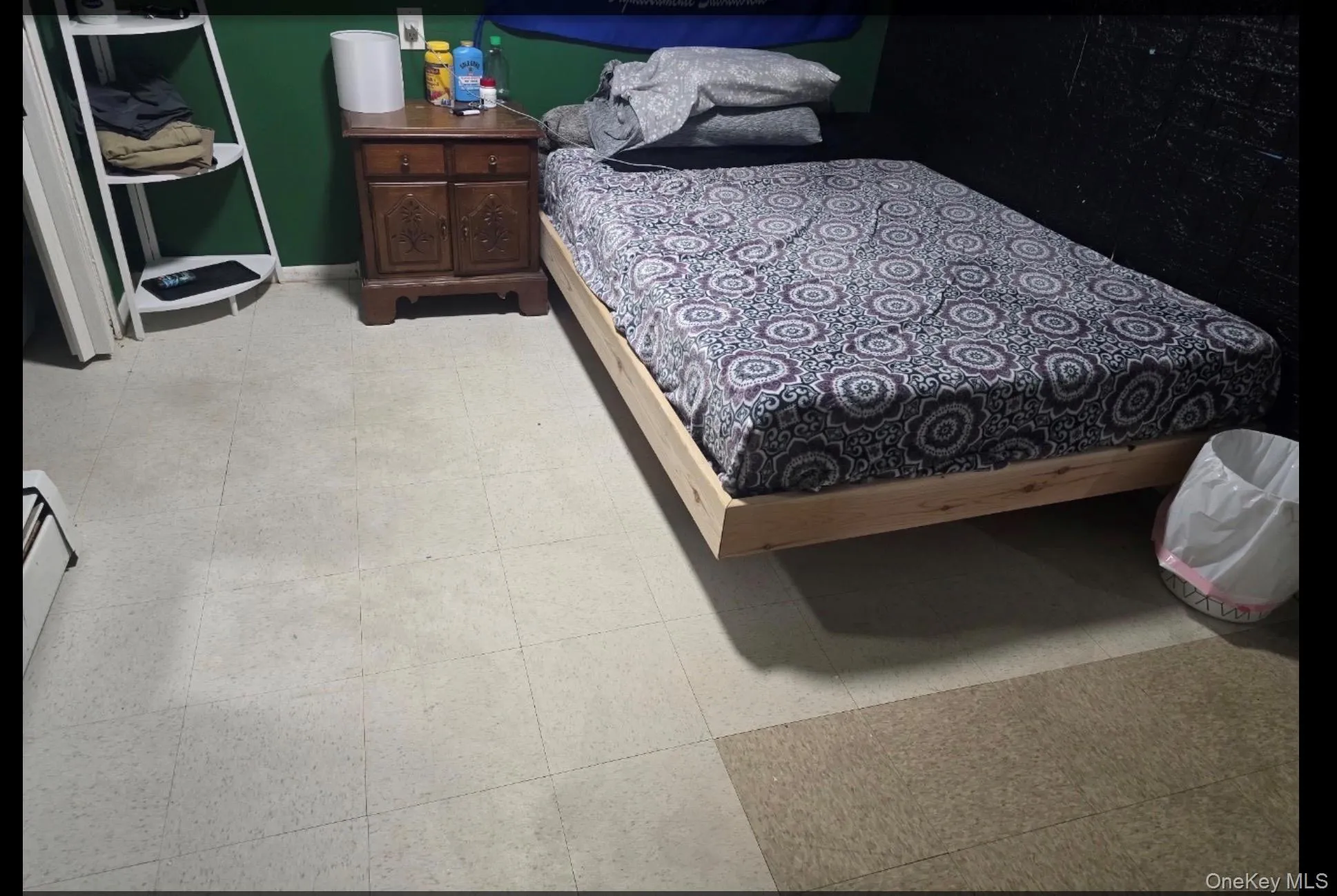 18 Cyprus Avenue, Islip, NY, 6 Bedrooms Bedrooms, 12 Rooms Rooms,3 BathroomsBathrooms,Residential,For Rent,Cyprus,0,KEY1018431 18 Cyprus Avenue, Islip, NY, 6 Bedrooms Bedrooms, 12 Rooms Rooms,3 BathroomsBathrooms,Residential,For Rent,Cyprus,0,KEY1018431