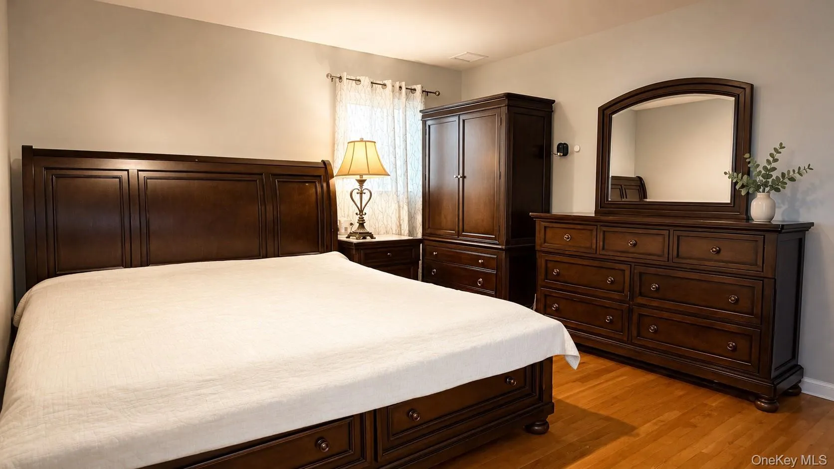 2534 Saw Mill Road, Hempstead, NY, 6 Bedrooms Bedrooms, 12 Rooms Rooms,2 BathroomsBathrooms,Residential,For Rent,Saw Mill,0,1018432 2534 Saw Mill Road, Hempstead, NY, 6 Bedrooms Bedrooms, 12 Rooms Rooms,2 BathroomsBathrooms,Residential,For Rent,Saw Mill,0,1018432