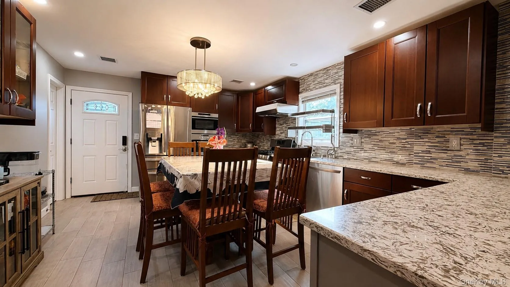2534 Saw Mill Road, Hempstead, NY, 6 Bedrooms Bedrooms, 12 Rooms Rooms,2 BathroomsBathrooms,Residential,For Rent,Saw Mill,0,1018432 2534 Saw Mill Road, Hempstead, NY, 6 Bedrooms Bedrooms, 12 Rooms Rooms,2 BathroomsBathrooms,Residential,For Rent,Saw Mill,0,1018432