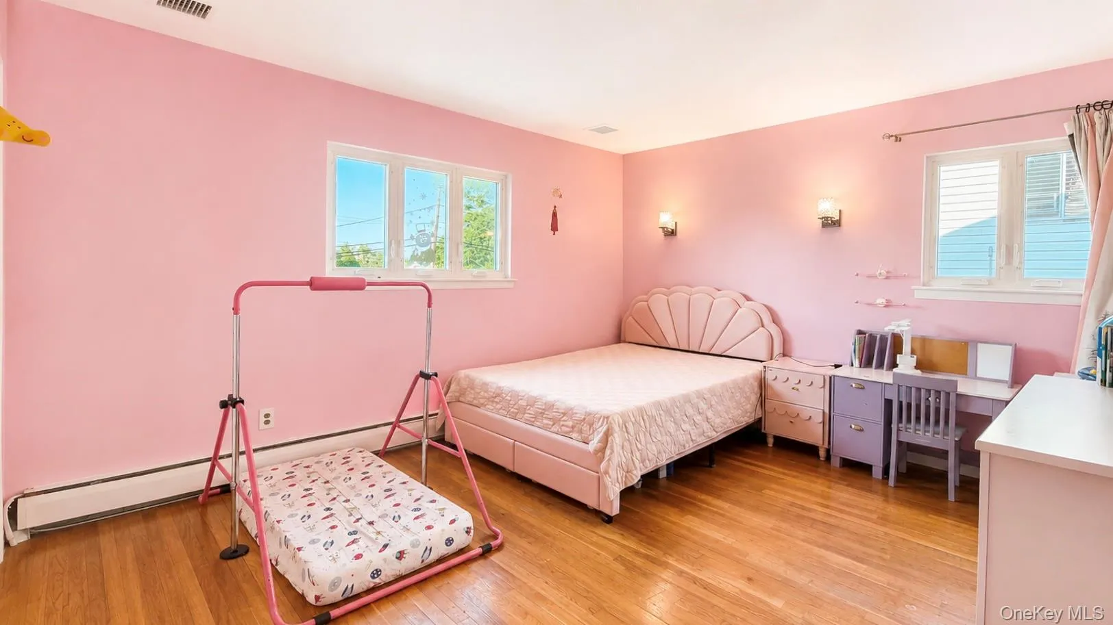 2534 Saw Mill Road, Hempstead, NY, 6 Bedrooms Bedrooms, 12 Rooms Rooms,2 BathroomsBathrooms,Residential,For Rent,Saw Mill,0,1018432 2534 Saw Mill Road, Hempstead, NY, 6 Bedrooms Bedrooms, 12 Rooms Rooms,2 BathroomsBathrooms,Residential,For Rent,Saw Mill,0,1018432