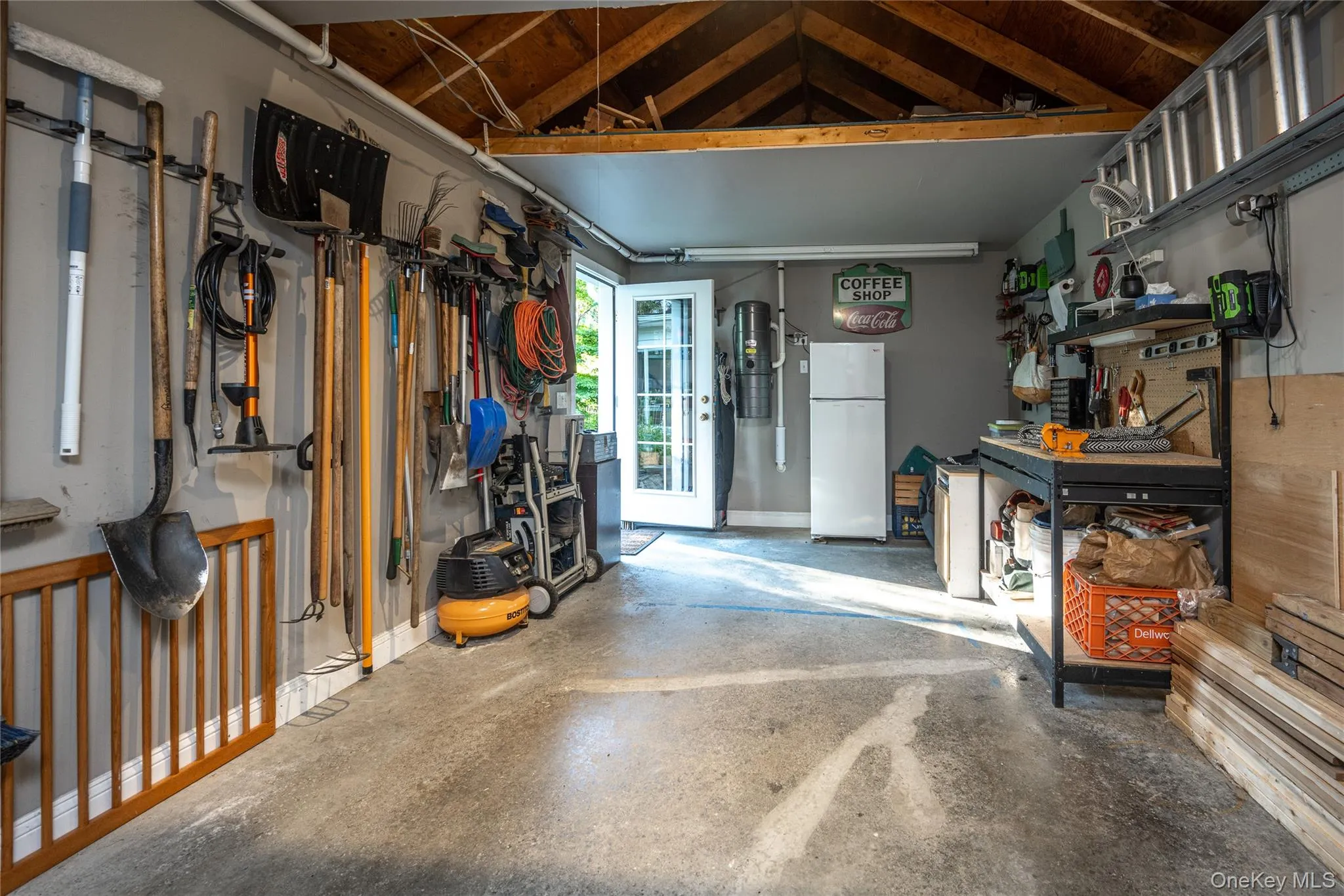 Garage Garage