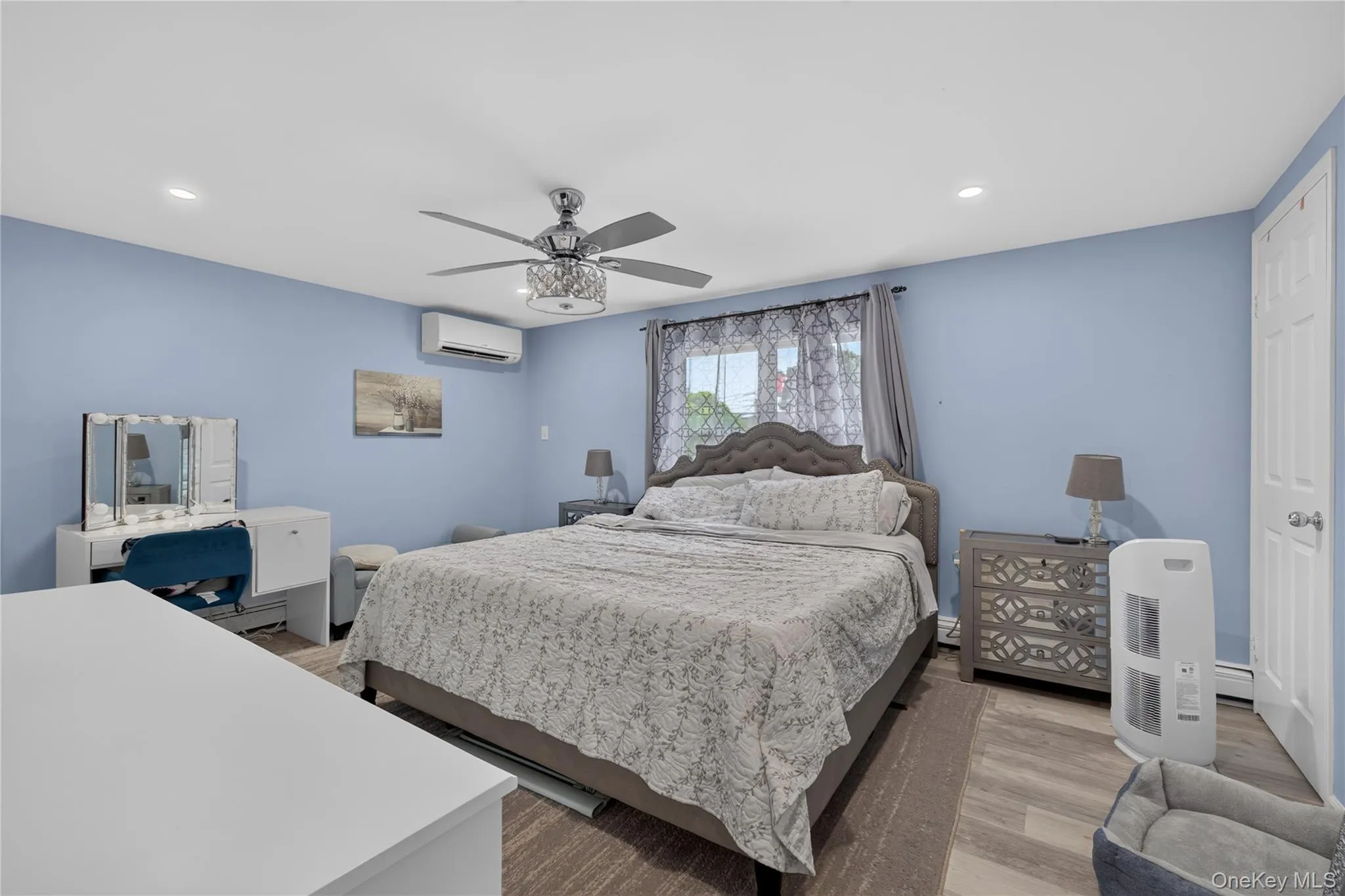 26 Saddler Lane, Hempstead, NY, 4 Bedrooms Bedrooms, 8 Rooms Rooms,2 BathroomsBathrooms,Residential,For Rent,Saddler,0,1018446 26 Saddler Lane, Hempstead, NY, 4 Bedrooms Bedrooms, 8 Rooms Rooms,2 BathroomsBathrooms,Residential,For Rent,Saddler,0,1018446