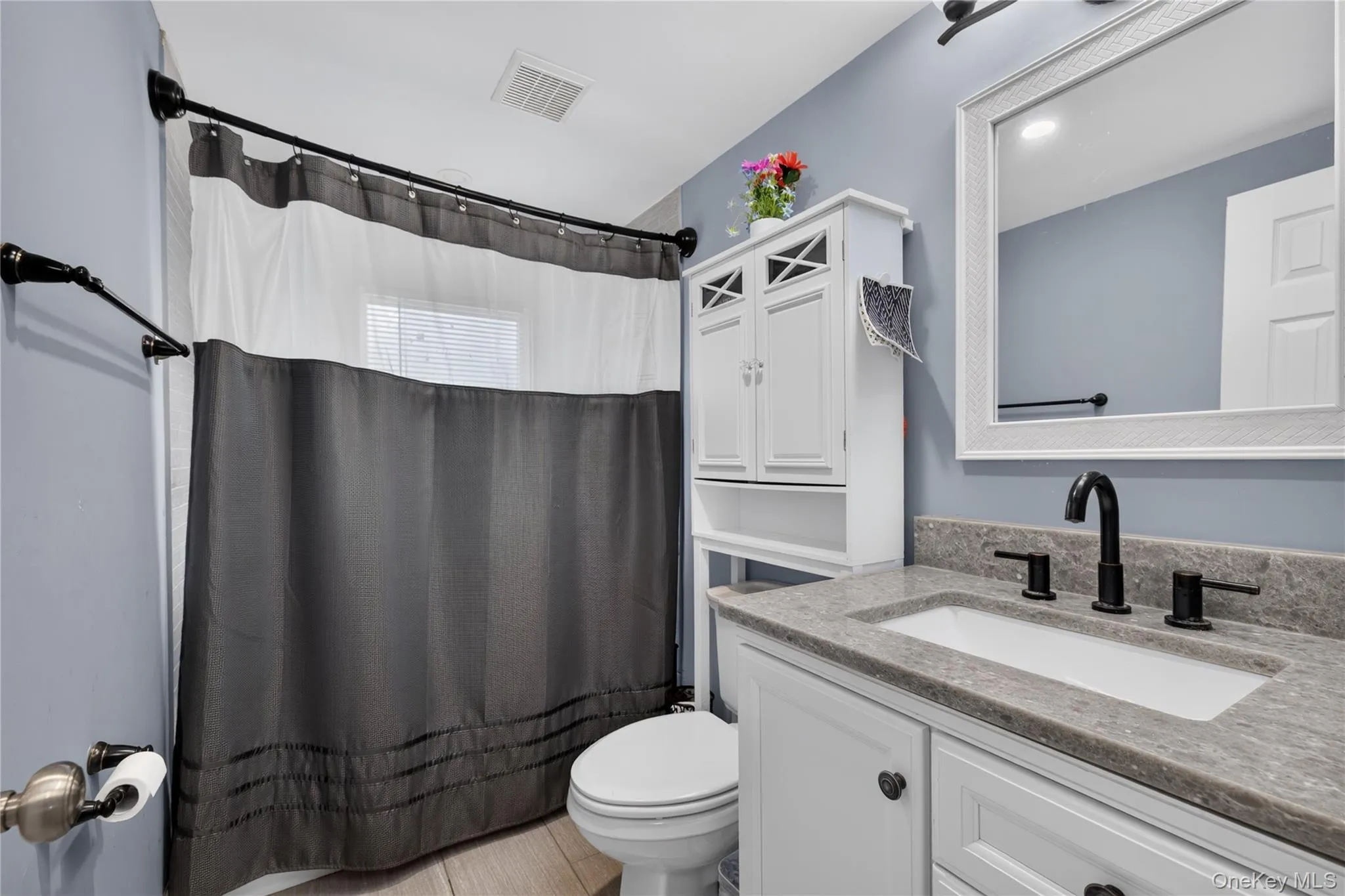 26 Saddler Lane, Hempstead, NY, 4 Bedrooms Bedrooms, 8 Rooms Rooms,2 BathroomsBathrooms,Residential,For Rent,Saddler,0,1018446 26 Saddler Lane, Hempstead, NY, 4 Bedrooms Bedrooms, 8 Rooms Rooms,2 BathroomsBathrooms,Residential,For Rent,Saddler,0,1018446