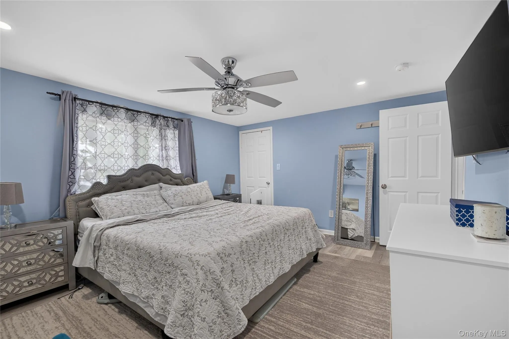 26 Saddler Lane, Hempstead, NY, 4 Bedrooms Bedrooms, 8 Rooms Rooms,2 BathroomsBathrooms,Residential,For Rent,Saddler,0,1018446 26 Saddler Lane, Hempstead, NY, 4 Bedrooms Bedrooms, 8 Rooms Rooms,2 BathroomsBathrooms,Residential,For Rent,Saddler,0,1018446