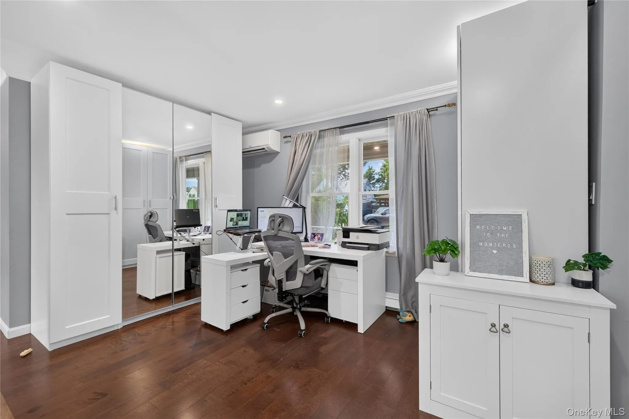 26 Saddler Lane, Hempstead, NY, 4 Bedrooms Bedrooms, 8 Rooms Rooms,2 BathroomsBathrooms,Residential,For Rent,Saddler,0,1018446 26 Saddler Lane, Hempstead, NY, 4 Bedrooms Bedrooms, 8 Rooms Rooms,2 BathroomsBathrooms,Residential,For Rent,Saddler,0,1018446