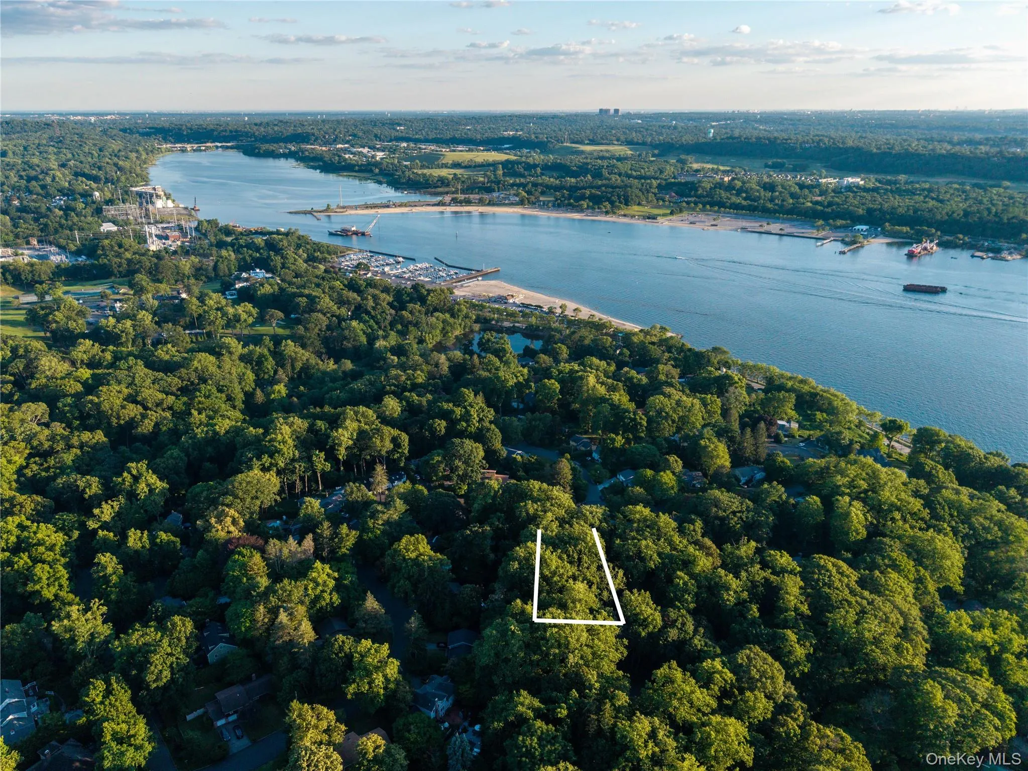 Proximity to the water Proximity to the water