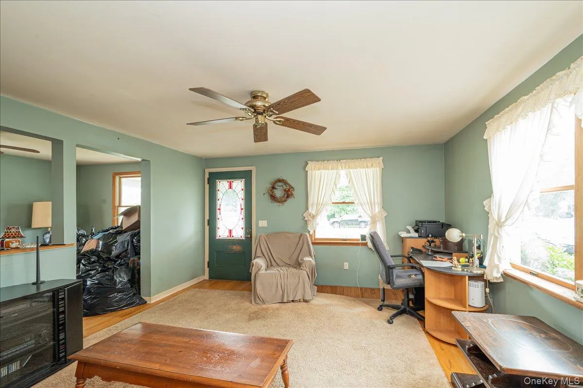 68 Rollstone Avenue, Islip, NY, 4 Bedrooms Bedrooms, 9 Rooms Rooms,1 BathroomBathrooms,Residential,For Rent,Rollstone,0,1018456 68 Rollstone Avenue, Islip, NY, 4 Bedrooms Bedrooms, 9 Rooms Rooms,1 BathroomBathrooms,Residential,For Rent,Rollstone,0,1018456