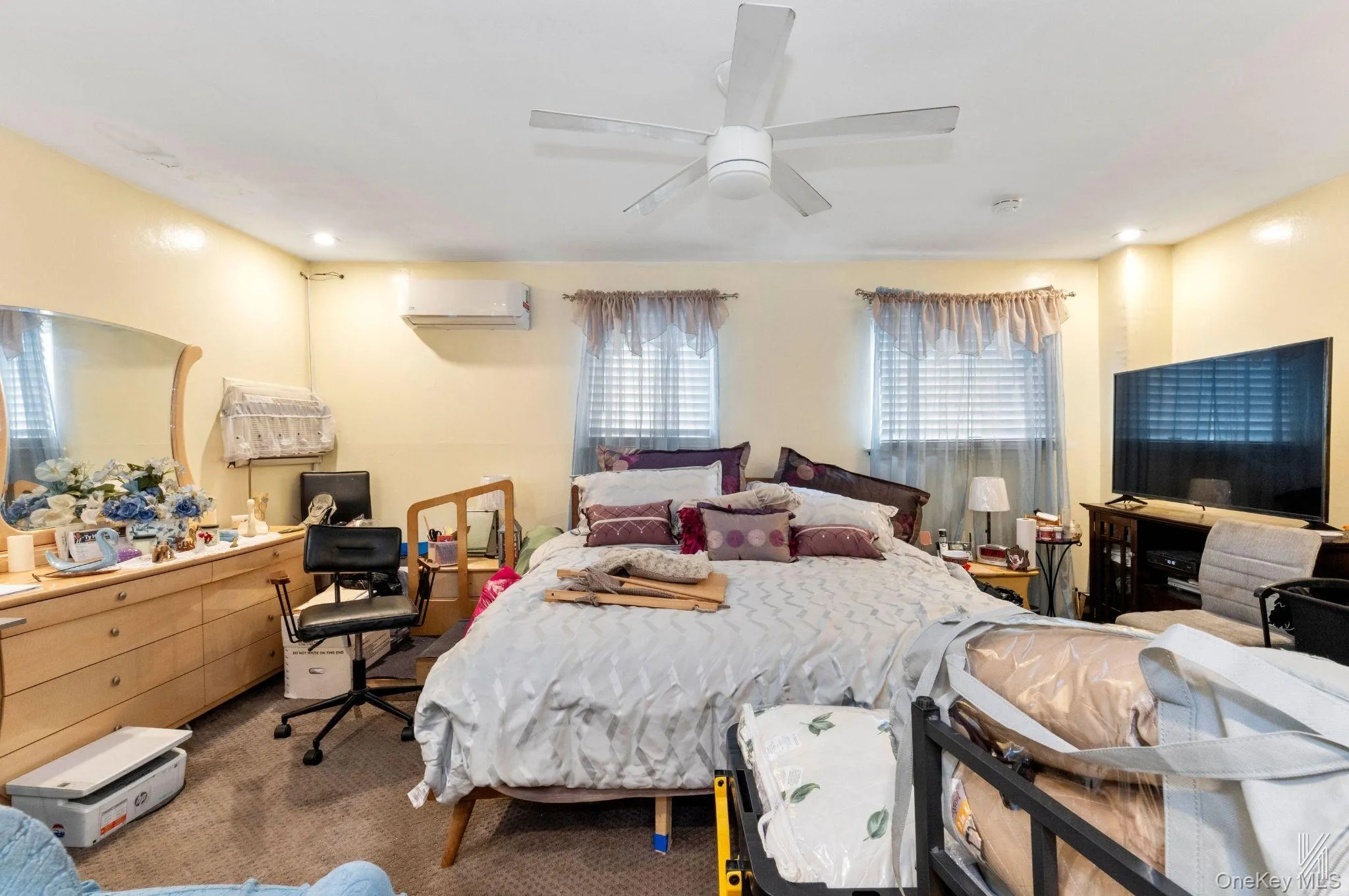 130-32 144th Street, New York, NY, 3 Bedrooms Bedrooms, 7 Rooms Rooms,2 BathroomsBathrooms,Residential,For Rent,144th,0,KEY1018458 130-32 144th Street, New York, NY, 3 Bedrooms Bedrooms, 7 Rooms Rooms,2 BathroomsBathrooms,Residential,For Rent,144th,0,KEY1018458