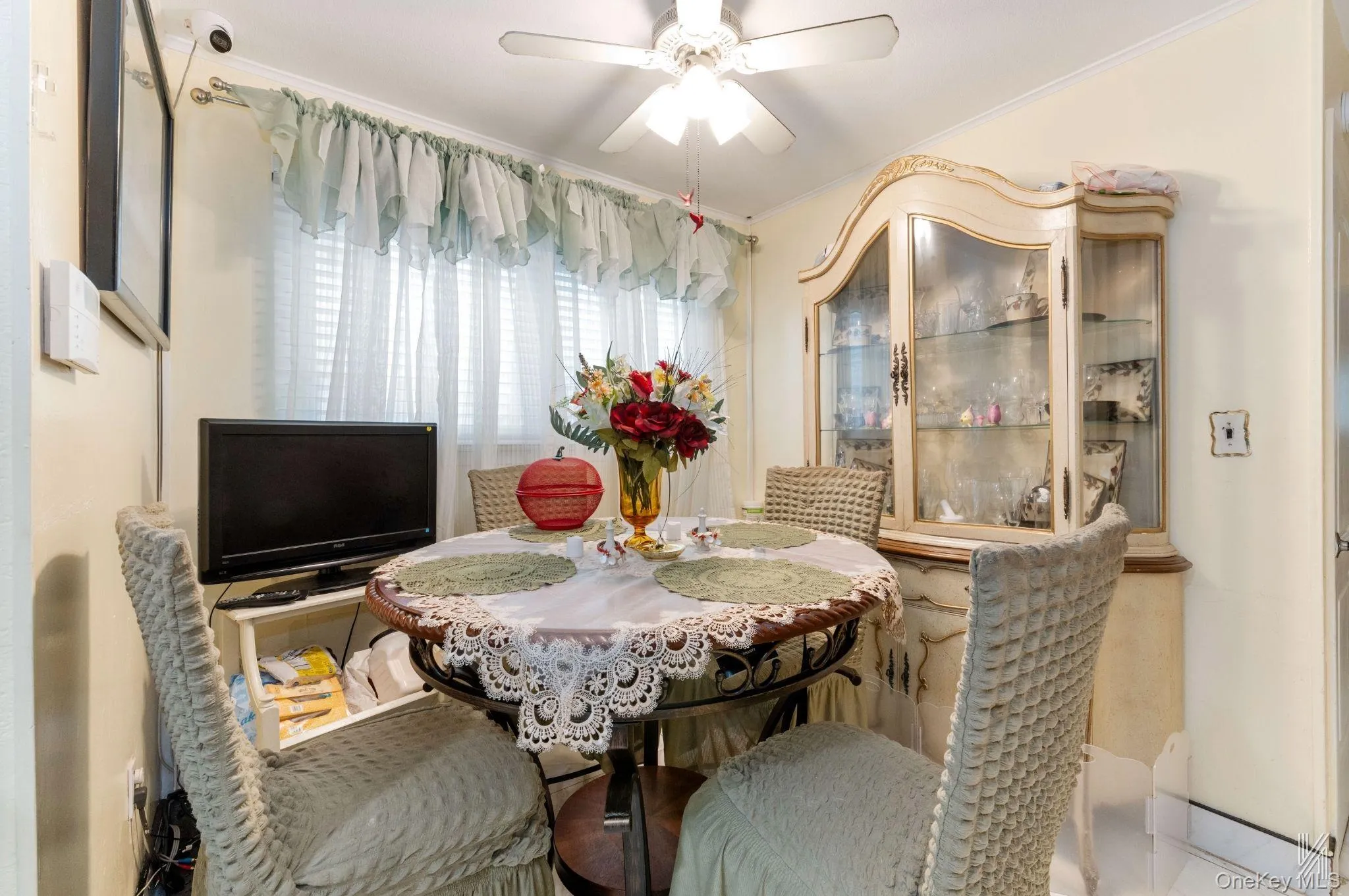 130-32 144th Street, New York, NY, 3 Bedrooms Bedrooms, 7 Rooms Rooms,2 BathroomsBathrooms,Residential,For Rent,144th,0,KEY1018458 130-32 144th Street, New York, NY, 3 Bedrooms Bedrooms, 7 Rooms Rooms,2 BathroomsBathrooms,Residential,For Rent,144th,0,KEY1018458