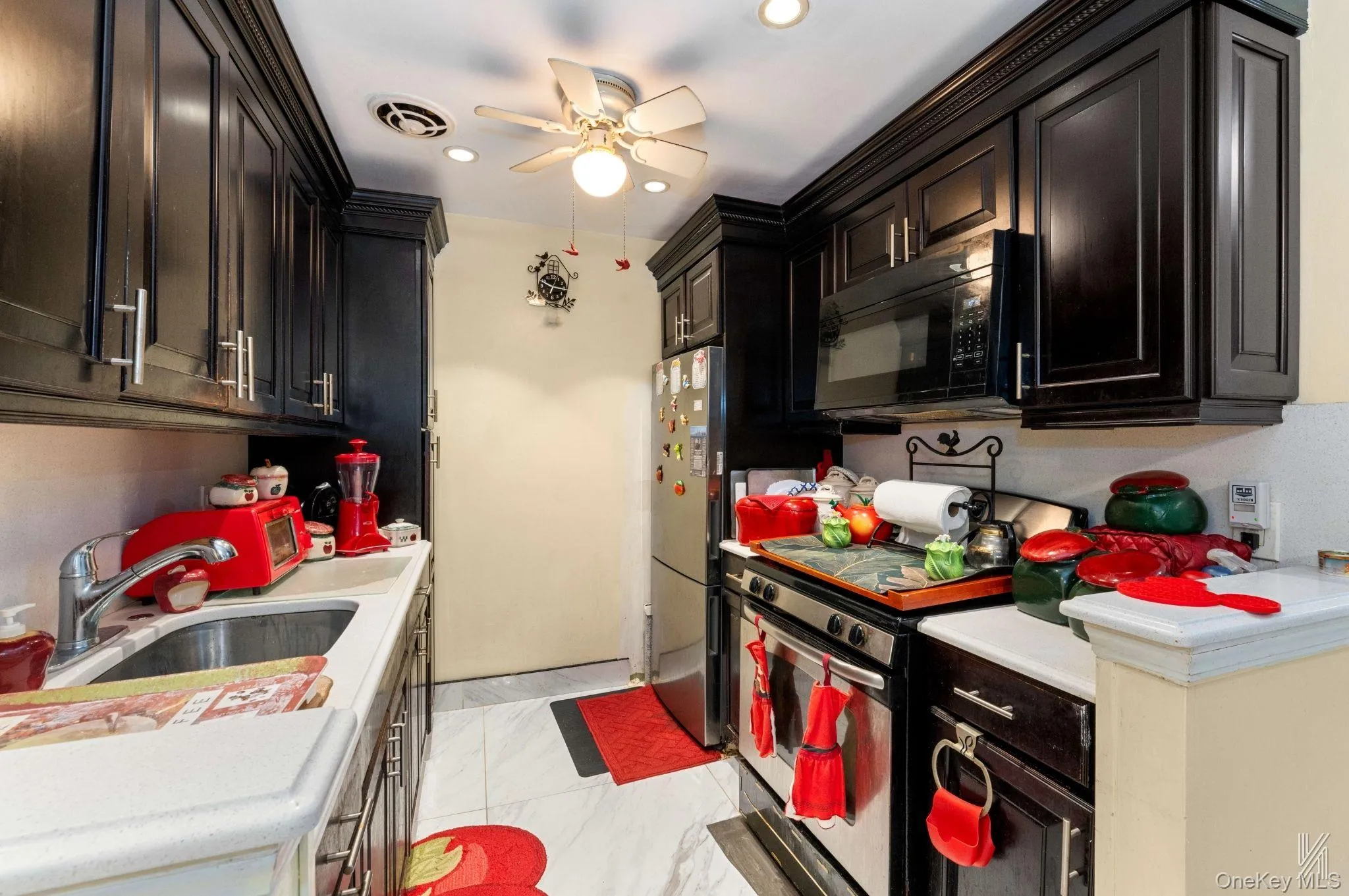 130-32 144th Street, New York, NY, 3 Bedrooms Bedrooms, 7 Rooms Rooms,2 BathroomsBathrooms,Residential,For Rent,144th,0,KEY1018458 130-32 144th Street, New York, NY, 3 Bedrooms Bedrooms, 7 Rooms Rooms,2 BathroomsBathrooms,Residential,For Rent,144th,0,KEY1018458