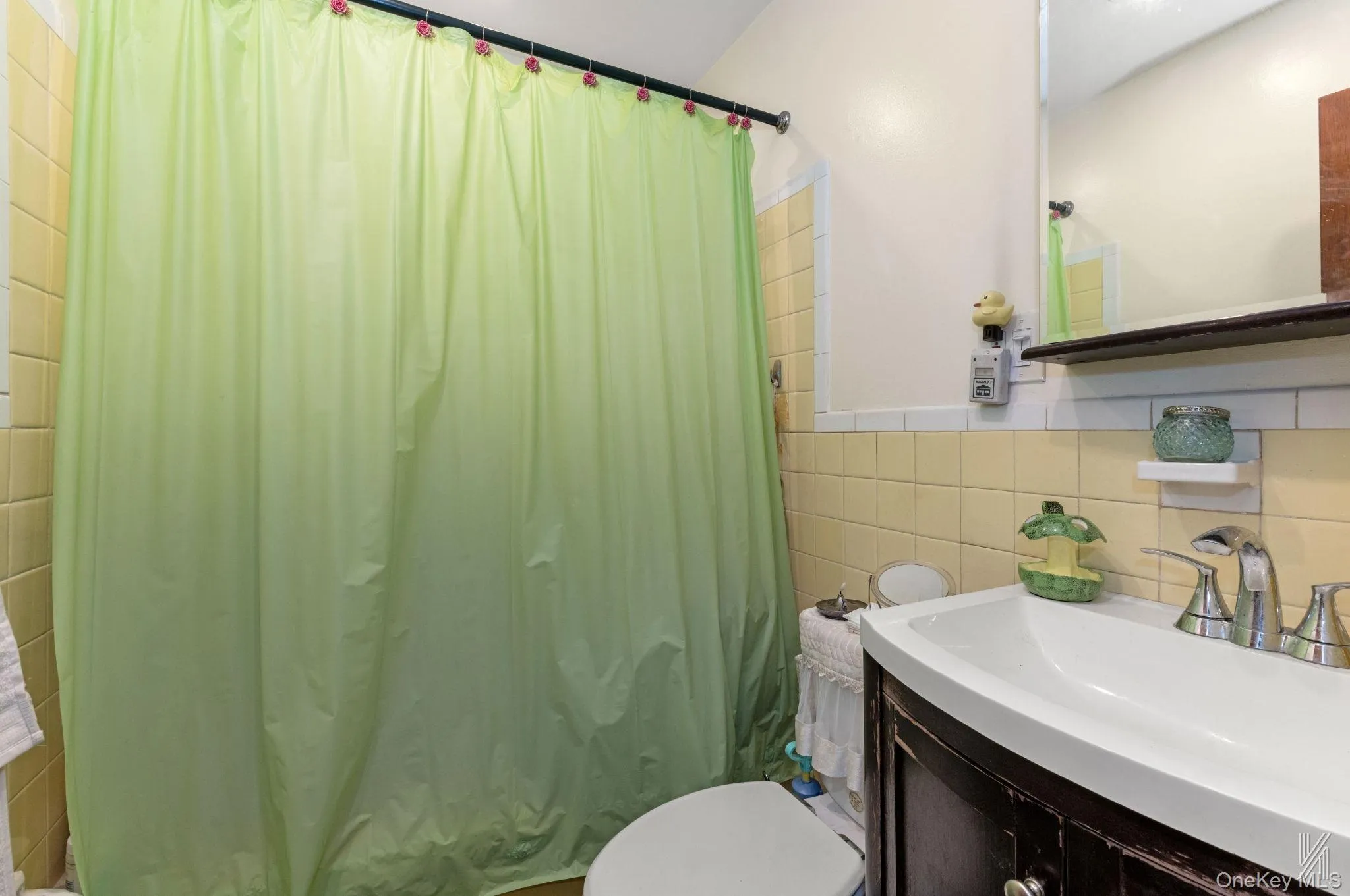 130-32 144th Street, New York, NY, 3 Bedrooms Bedrooms, 7 Rooms Rooms,2 BathroomsBathrooms,Residential,For Rent,144th,0,KEY1018458 130-32 144th Street, New York, NY, 3 Bedrooms Bedrooms, 7 Rooms Rooms,2 BathroomsBathrooms,Residential,For Rent,144th,0,KEY1018458