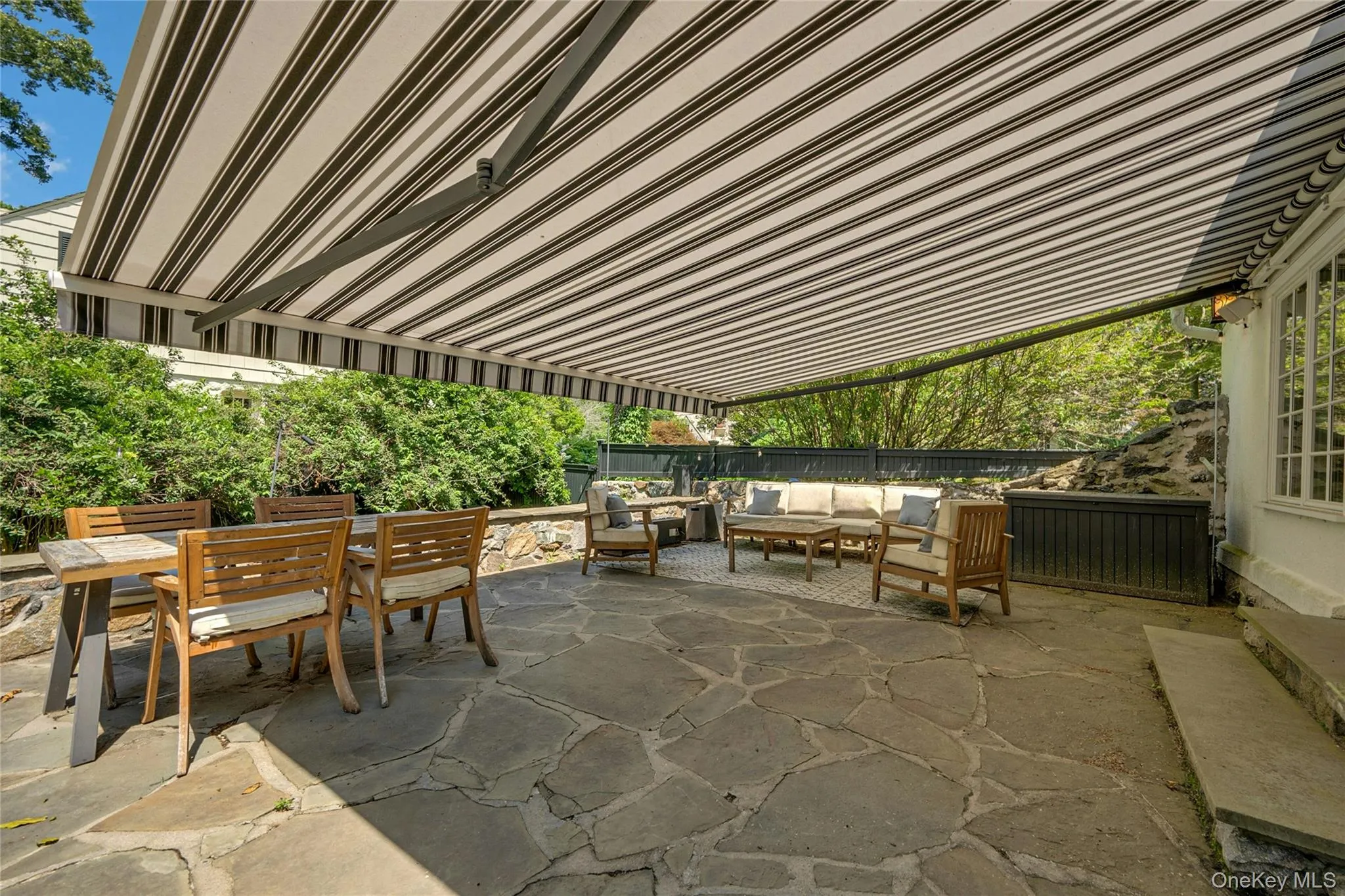 42 Knollwood Drive, New Rochelle, NY, 5 Bedrooms Bedrooms, 8 Rooms Rooms,4 BathroomsBathrooms,Residential,For Rent,Knollwood,0,1018462 42 Knollwood Drive, New Rochelle, NY, 5 Bedrooms Bedrooms, 8 Rooms Rooms,4 BathroomsBathrooms,Residential,For Rent,Knollwood,0,1018462