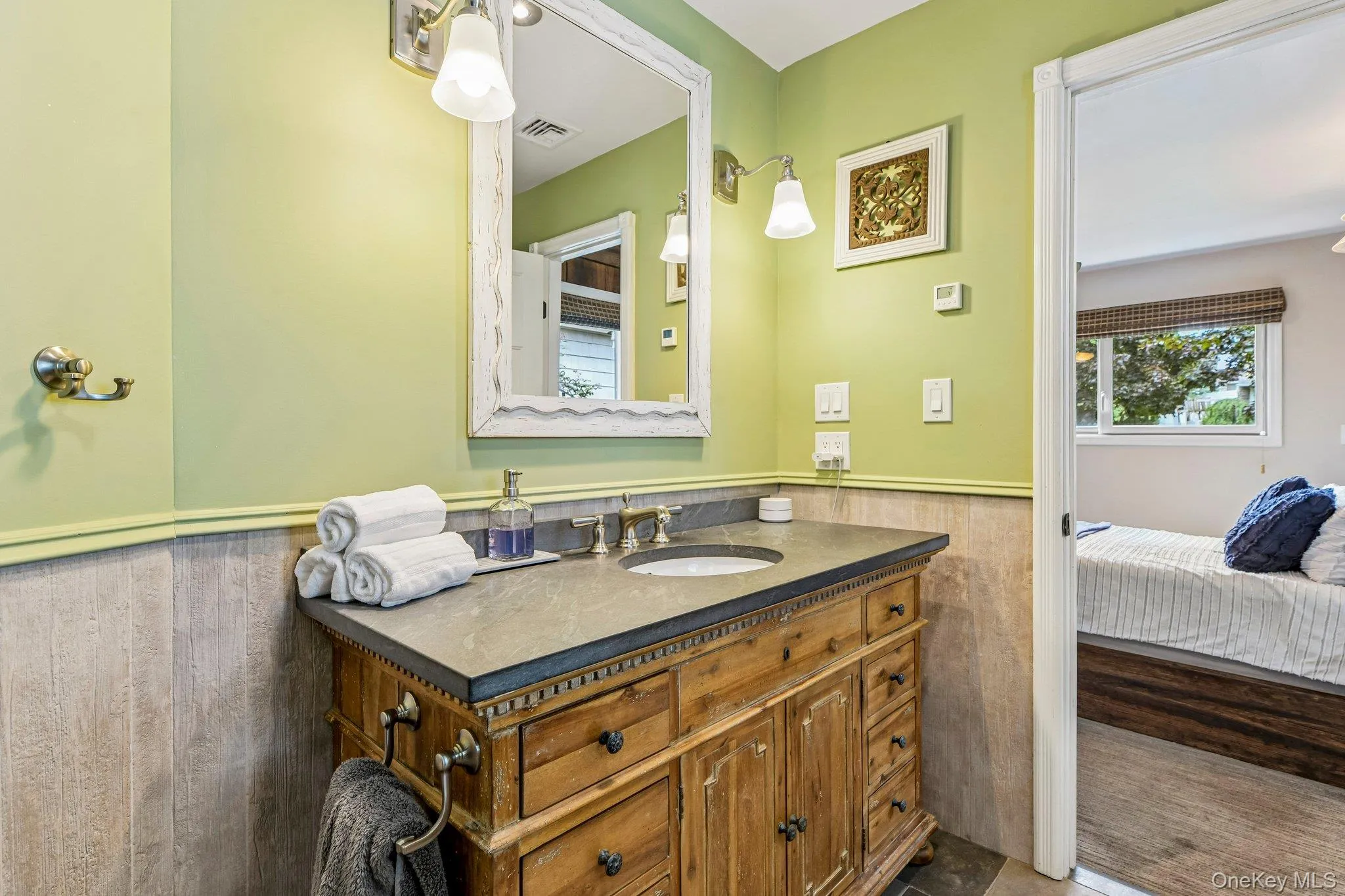 Primary Ensuite Full Bathroom Primary Ensuite Full Bathroom
