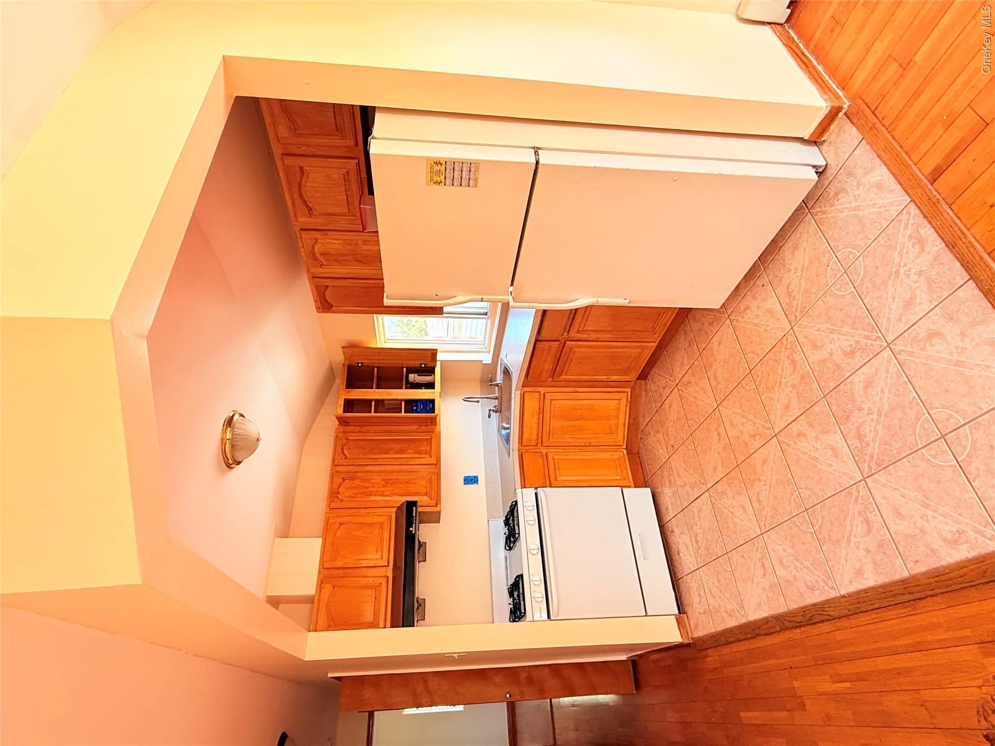 105-24 170th Street, New York, NY, 3 Bedrooms Bedrooms, 7 Rooms Rooms,2 BathroomsBathrooms,Residential Lease,For Rent,170th,0,1018464 105-24 170th Street, New York, NY, 3 Bedrooms Bedrooms, 7 Rooms Rooms,2 BathroomsBathrooms,Residential Lease,For Rent,170th,0,1018464
