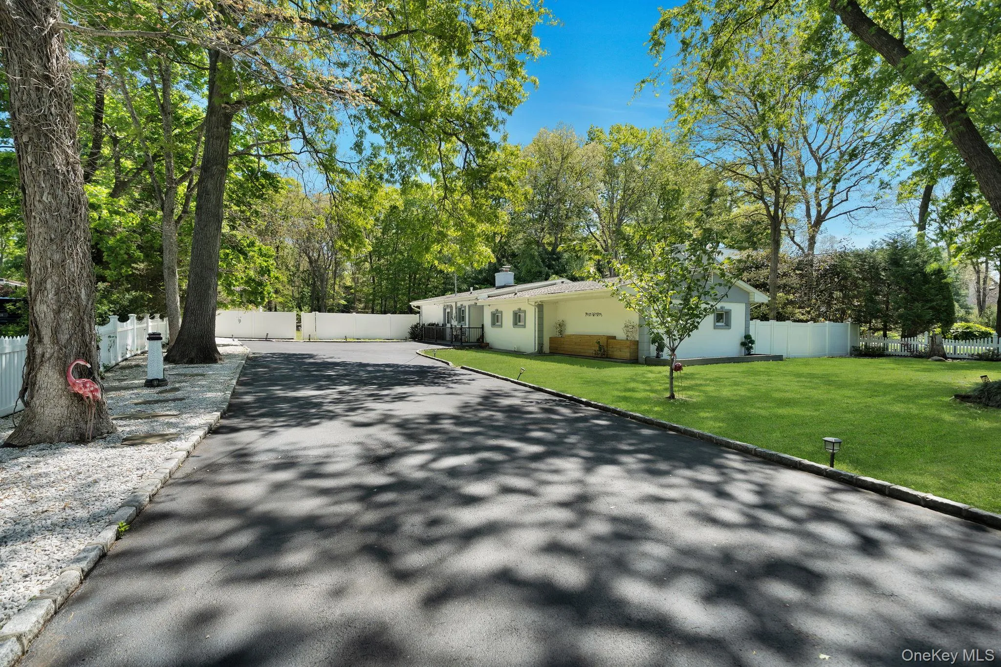 1089 Westminster Avenue, Huntington, NY, 3 Bedrooms Bedrooms, 6 Rooms Rooms,2 BathroomsBathrooms,Residential,For Rent,Westminster,0,KEY1018467 1089 Westminster Avenue, Huntington, NY, 3 Bedrooms Bedrooms, 6 Rooms Rooms,2 BathroomsBathrooms,Residential,For Rent,Westminster,0,KEY1018467