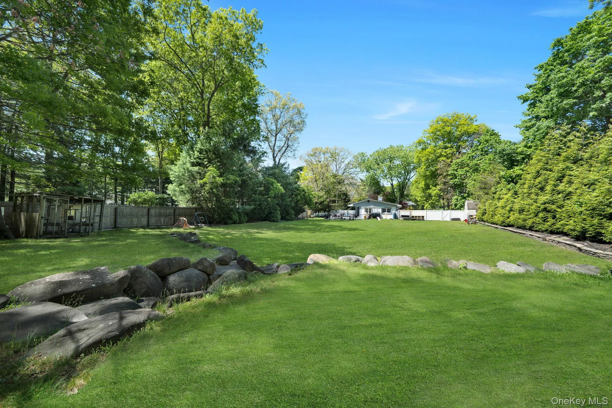 1089 Westminster Avenue, Huntington, NY, 3 Bedrooms Bedrooms, 6 Rooms Rooms,2 BathroomsBathrooms,Residential,For Rent,Westminster,0,KEY1018467 1089 Westminster Avenue, Huntington, NY, 3 Bedrooms Bedrooms, 6 Rooms Rooms,2 BathroomsBathrooms,Residential,For Rent,Westminster,0,KEY1018467