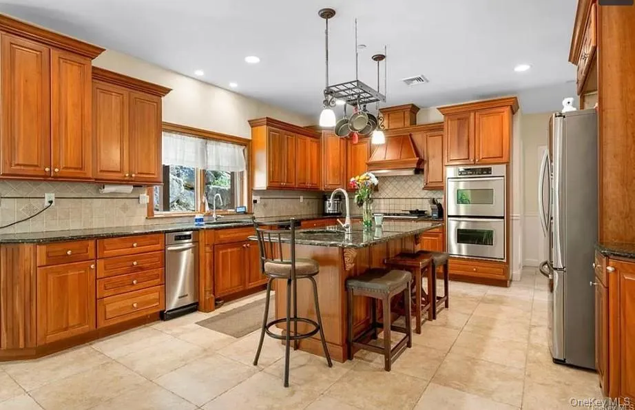 60 Central Highway, Clarkstown, NY, 5 Bedrooms Bedrooms, 15 Rooms Rooms,3 BathroomsBathrooms,Residential,For Rent,Central,0,KEY1018472 60 Central Highway, Clarkstown, NY, 5 Bedrooms Bedrooms, 15 Rooms Rooms,3 BathroomsBathrooms,Residential,For Rent,Central,0,KEY1018472