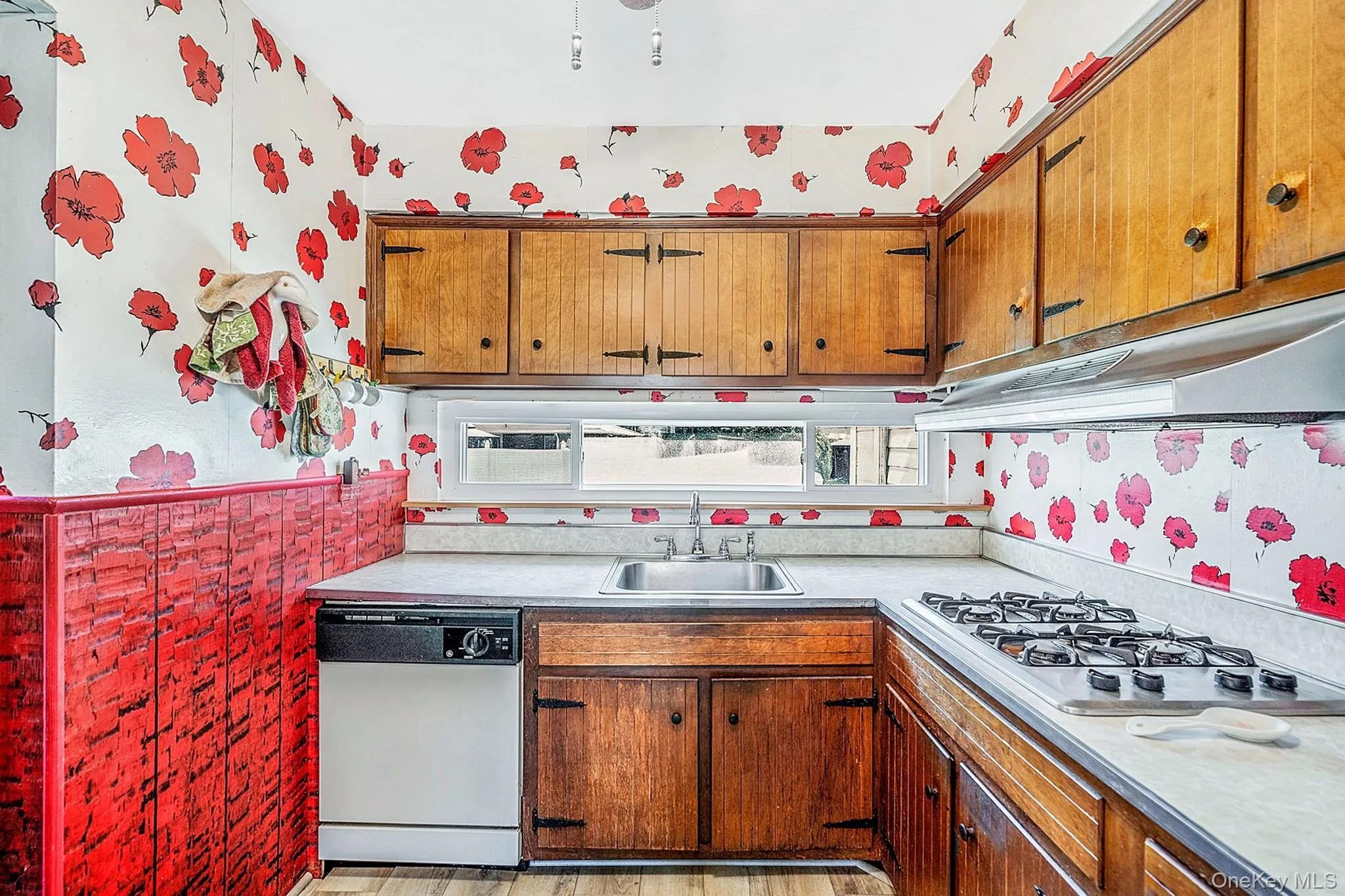 4 Tall Pines Lane, Smithtown, NY, 4 Bedrooms Bedrooms, 10 Rooms Rooms,2 BathroomsBathrooms,Residential,For Rent,Tall Pines,0,1018474 4 Tall Pines Lane, Smithtown, NY, 4 Bedrooms Bedrooms, 10 Rooms Rooms,2 BathroomsBathrooms,Residential,For Rent,Tall Pines,0,1018474