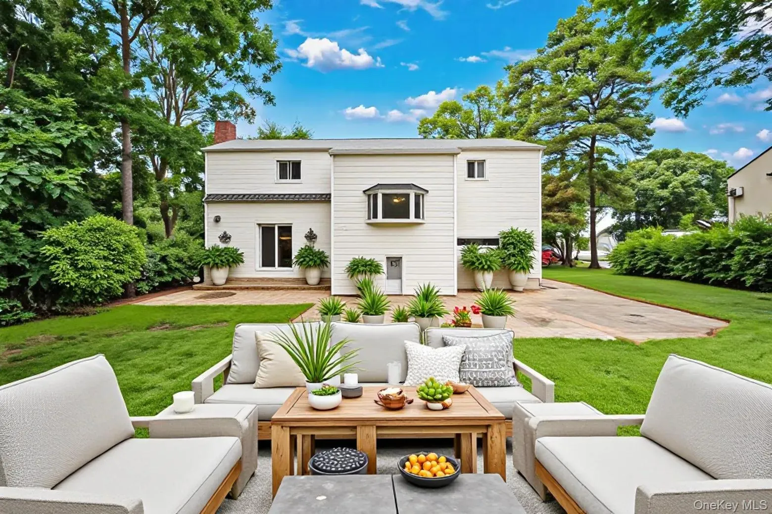 4 Tall Pines Lane, Smithtown, NY, 4 Bedrooms Bedrooms, 10 Rooms Rooms,2 BathroomsBathrooms,Residential,For Rent,Tall Pines,0,1018474 4 Tall Pines Lane, Smithtown, NY, 4 Bedrooms Bedrooms, 10 Rooms Rooms,2 BathroomsBathrooms,Residential,For Rent,Tall Pines,0,1018474