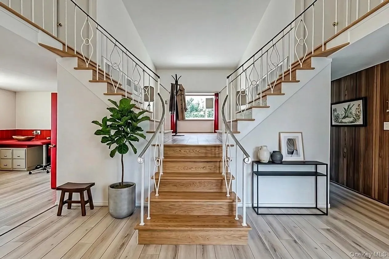 4 Tall Pines Lane, Smithtown, NY, 4 Bedrooms Bedrooms, 10 Rooms Rooms,2 BathroomsBathrooms,Residential,For Rent,Tall Pines,0,1018474 4 Tall Pines Lane, Smithtown, NY, 4 Bedrooms Bedrooms, 10 Rooms Rooms,2 BathroomsBathrooms,Residential,For Rent,Tall Pines,0,1018474