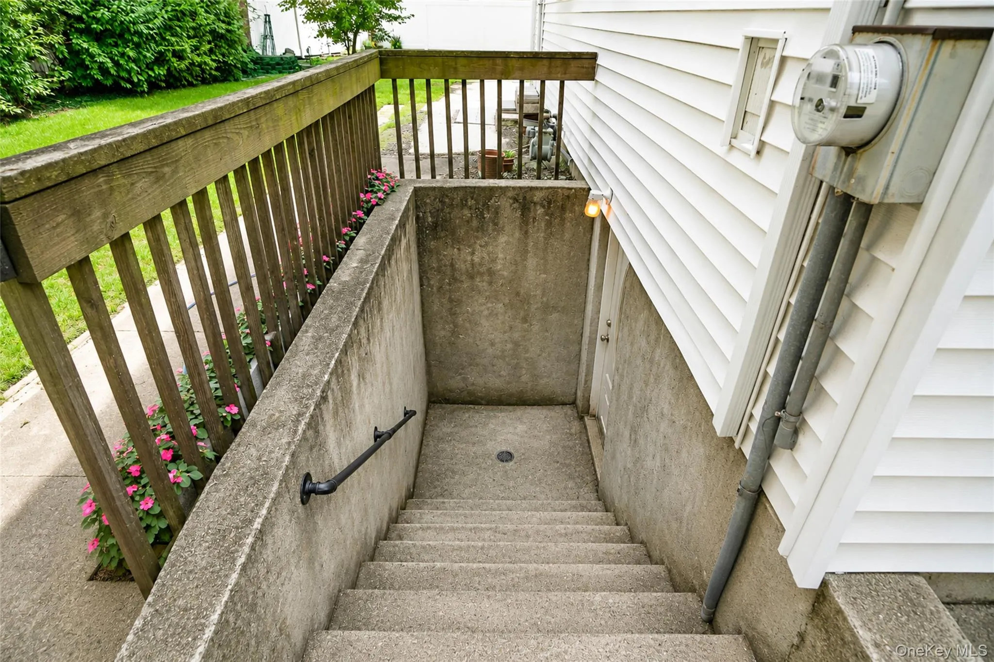 4 Tall Pines Lane, Smithtown, NY, 4 Bedrooms Bedrooms, 10 Rooms Rooms,2 BathroomsBathrooms,Residential,For Rent,Tall Pines,0,1018474 4 Tall Pines Lane, Smithtown, NY, 4 Bedrooms Bedrooms, 10 Rooms Rooms,2 BathroomsBathrooms,Residential,For Rent,Tall Pines,0,1018474