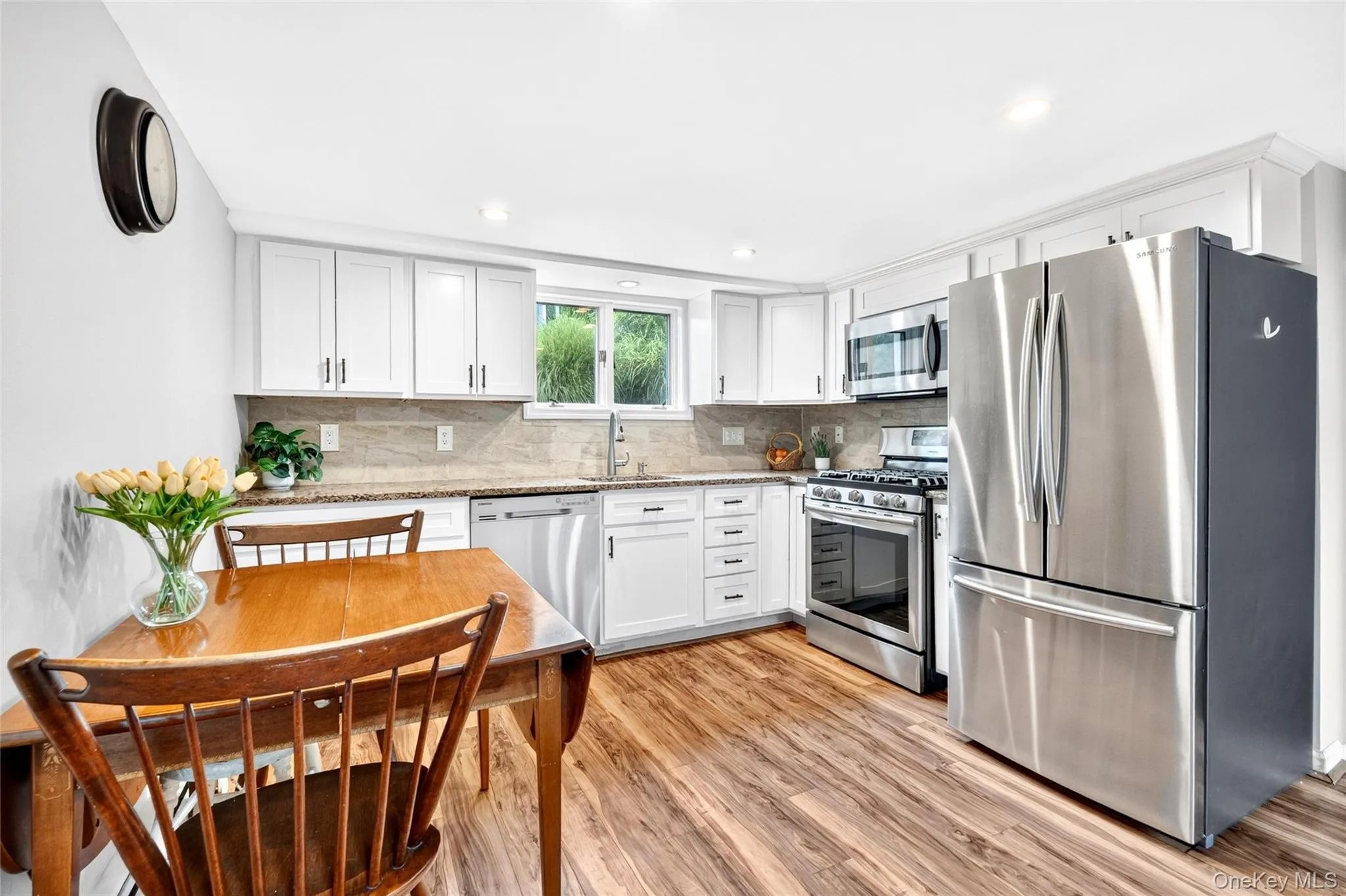 404 Tompkins Avenue, Clarkstown, NY, 3 Bedrooms Bedrooms, 8 Rooms Rooms,2 BathroomsBathrooms,Residential,For Rent,Tompkins,0,1018477 404 Tompkins Avenue, Clarkstown, NY, 3 Bedrooms Bedrooms, 8 Rooms Rooms,2 BathroomsBathrooms,Residential,For Rent,Tompkins,0,1018477