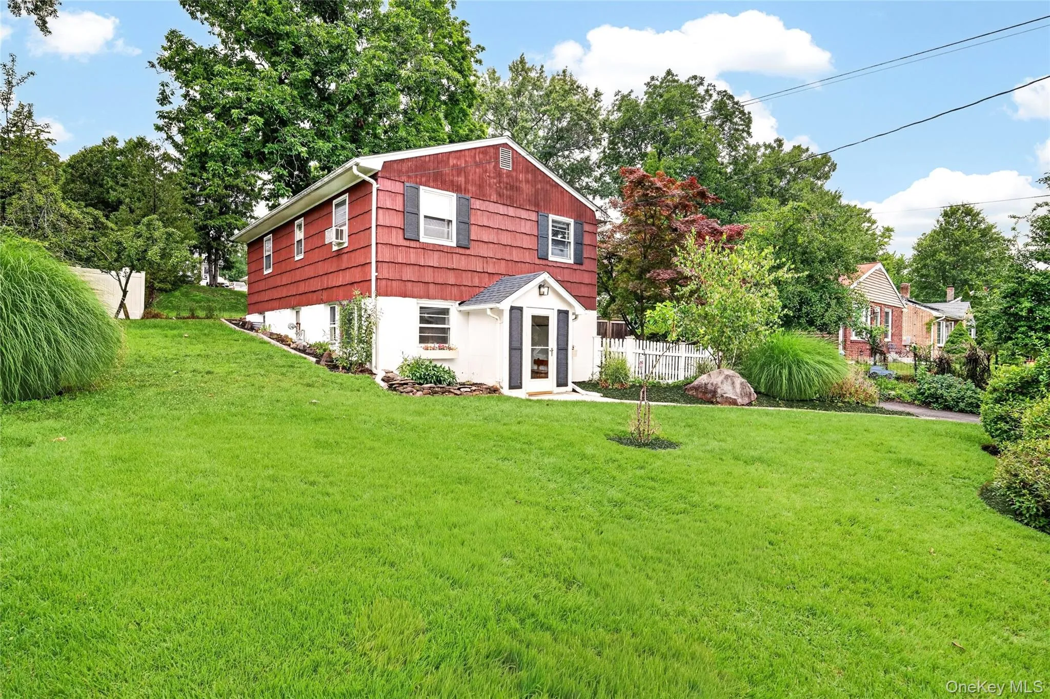404 Tompkins Avenue, Clarkstown, NY, 3 Bedrooms Bedrooms, 8 Rooms Rooms,2 BathroomsBathrooms,Residential,For Rent,Tompkins,0,1018477 404 Tompkins Avenue, Clarkstown, NY, 3 Bedrooms Bedrooms, 8 Rooms Rooms,2 BathroomsBathrooms,Residential,For Rent,Tompkins,0,1018477