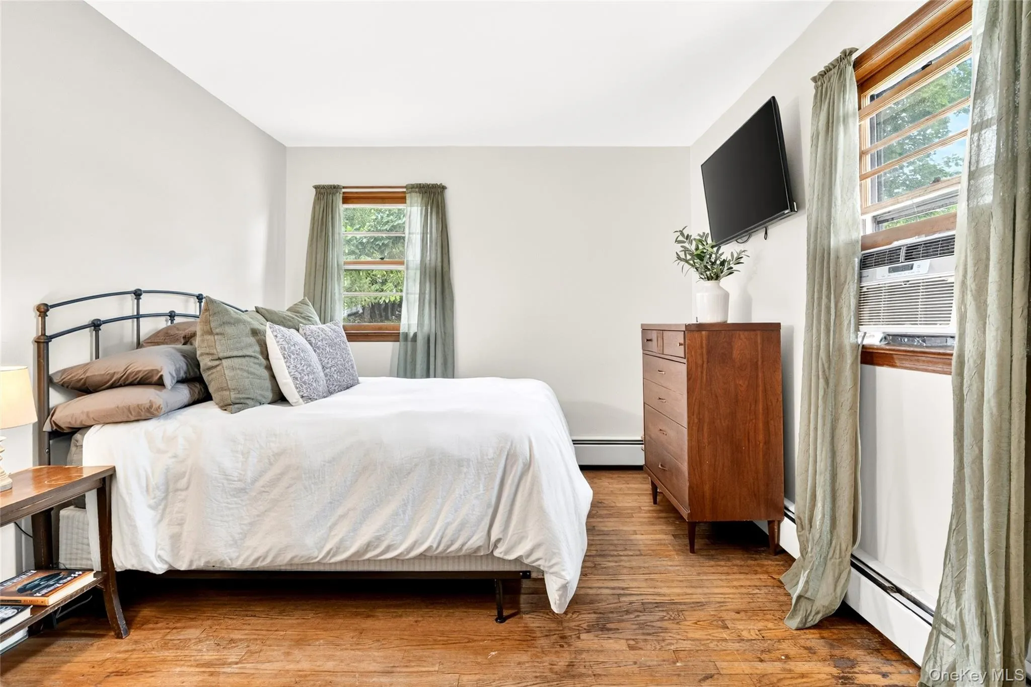 404 Tompkins Avenue, Clarkstown, NY, 3 Bedrooms Bedrooms, 8 Rooms Rooms,2 BathroomsBathrooms,Residential,For Rent,Tompkins,0,1018477 404 Tompkins Avenue, Clarkstown, NY, 3 Bedrooms Bedrooms, 8 Rooms Rooms,2 BathroomsBathrooms,Residential,For Rent,Tompkins,0,1018477