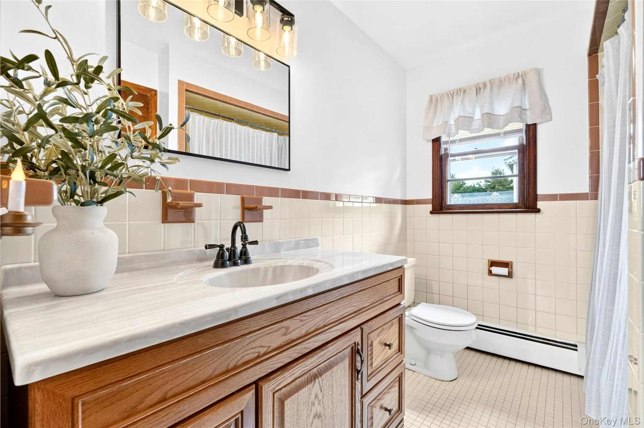 404 Tompkins Avenue, Clarkstown, NY, 3 Bedrooms Bedrooms, 8 Rooms Rooms,2 BathroomsBathrooms,Residential,For Rent,Tompkins,0,1018477 404 Tompkins Avenue, Clarkstown, NY, 3 Bedrooms Bedrooms, 8 Rooms Rooms,2 BathroomsBathrooms,Residential,For Rent,Tompkins,0,1018477