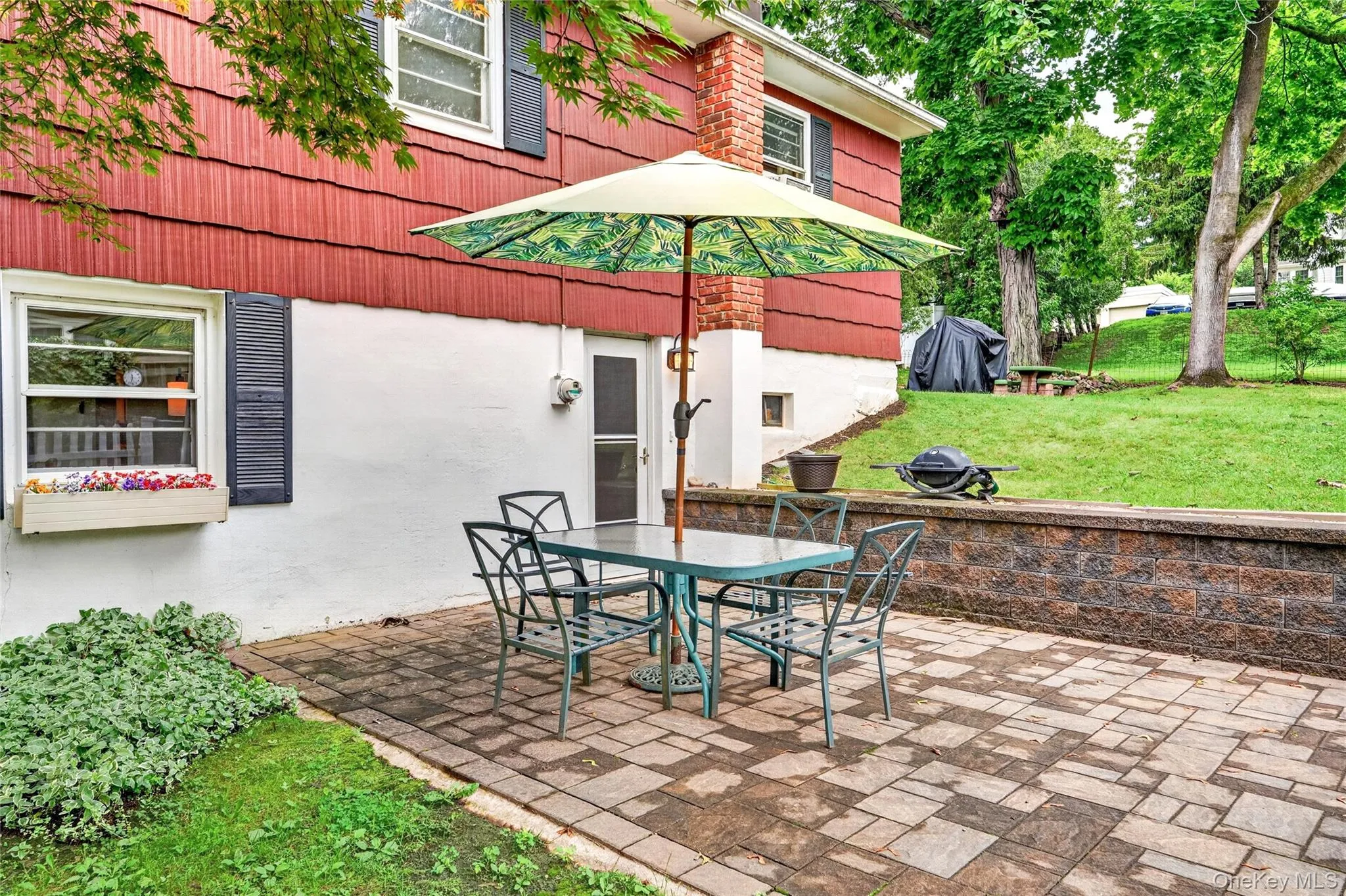 404 Tompkins Avenue, Clarkstown, NY, 3 Bedrooms Bedrooms, 8 Rooms Rooms,2 BathroomsBathrooms,Residential,For Rent,Tompkins,0,1018477 404 Tompkins Avenue, Clarkstown, NY, 3 Bedrooms Bedrooms, 8 Rooms Rooms,2 BathroomsBathrooms,Residential,For Rent,Tompkins,0,1018477